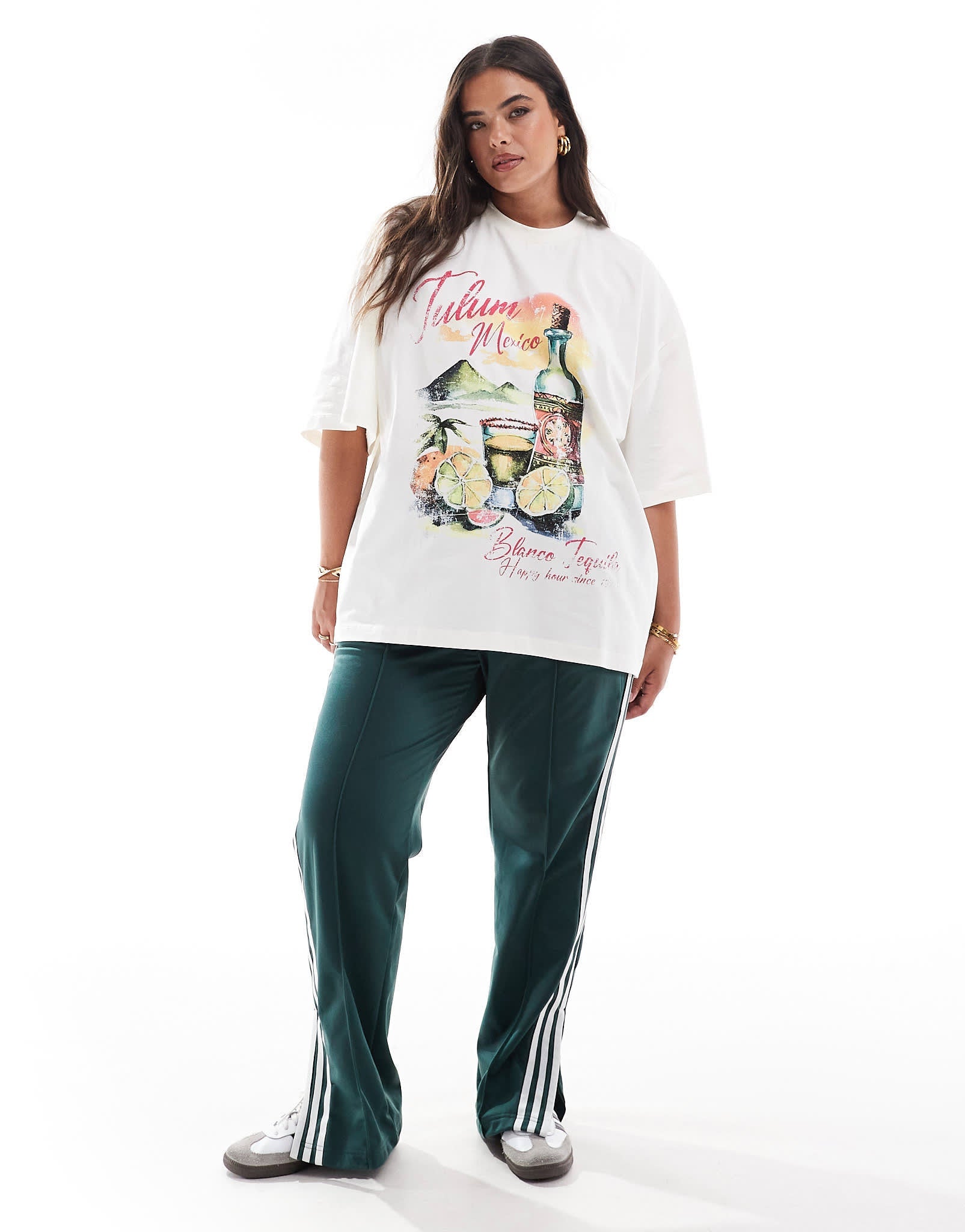 ASOS DESIGN Curve boyfriend fit t-shirt with tequila drink tulum graphic in cream - ASOS Sample Sale EU Store