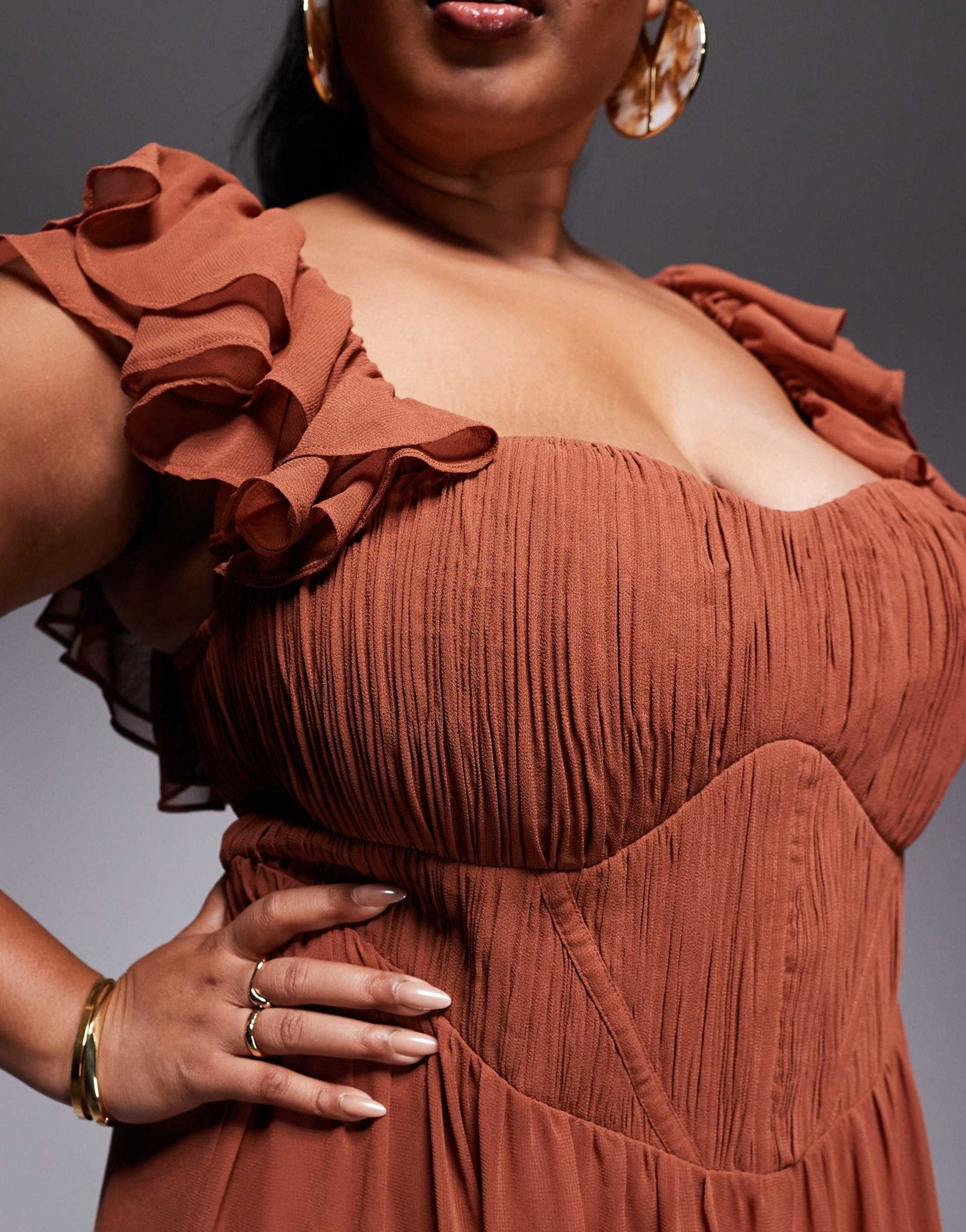 ASOS DESIGN Curve flutter sleeve high low midi dress in mocha - ASOS Sample Sale EU Store