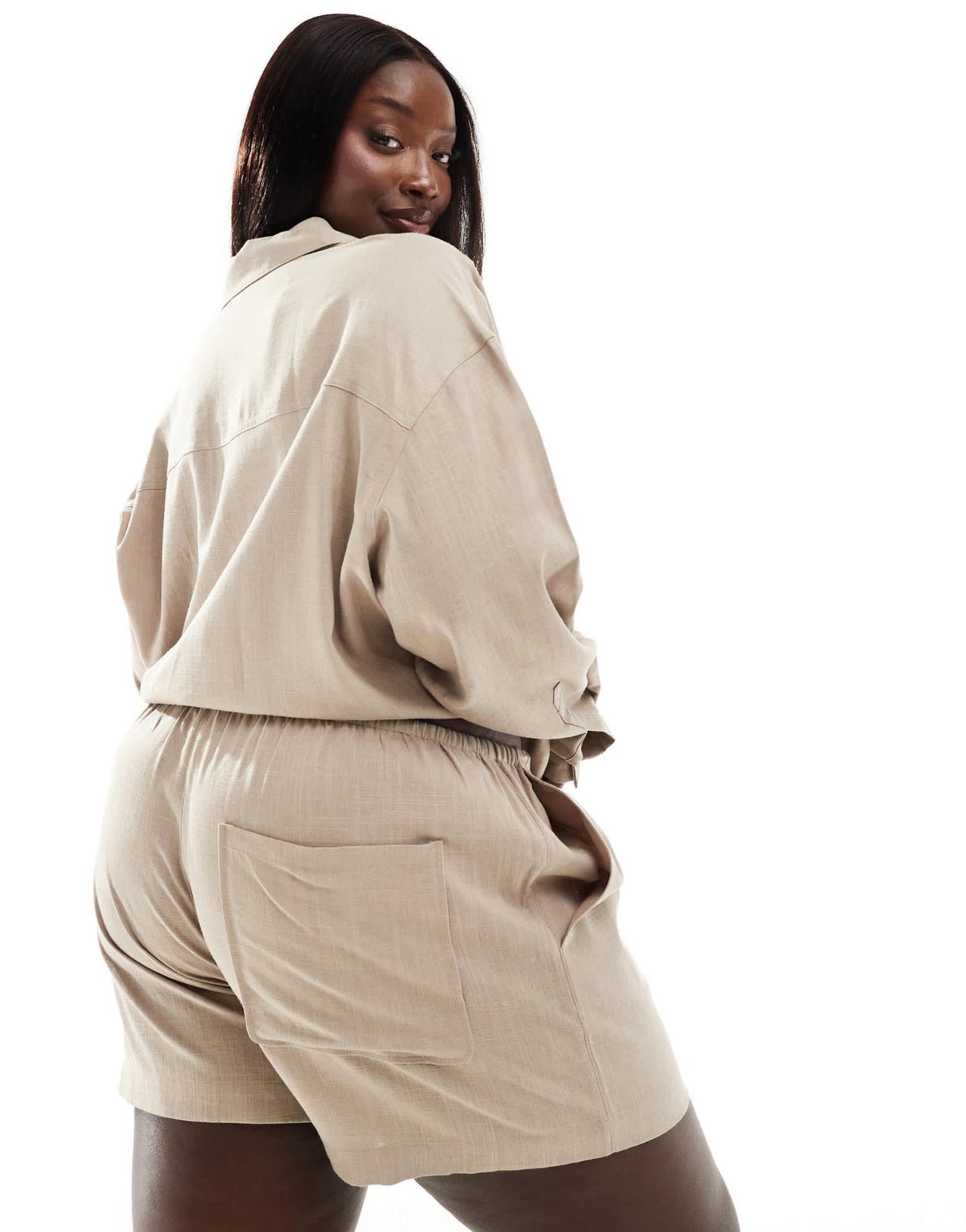 ASOS DESIGN Curve pull on short with linen in sand co - ord - ASOS Sample Sale EU Store