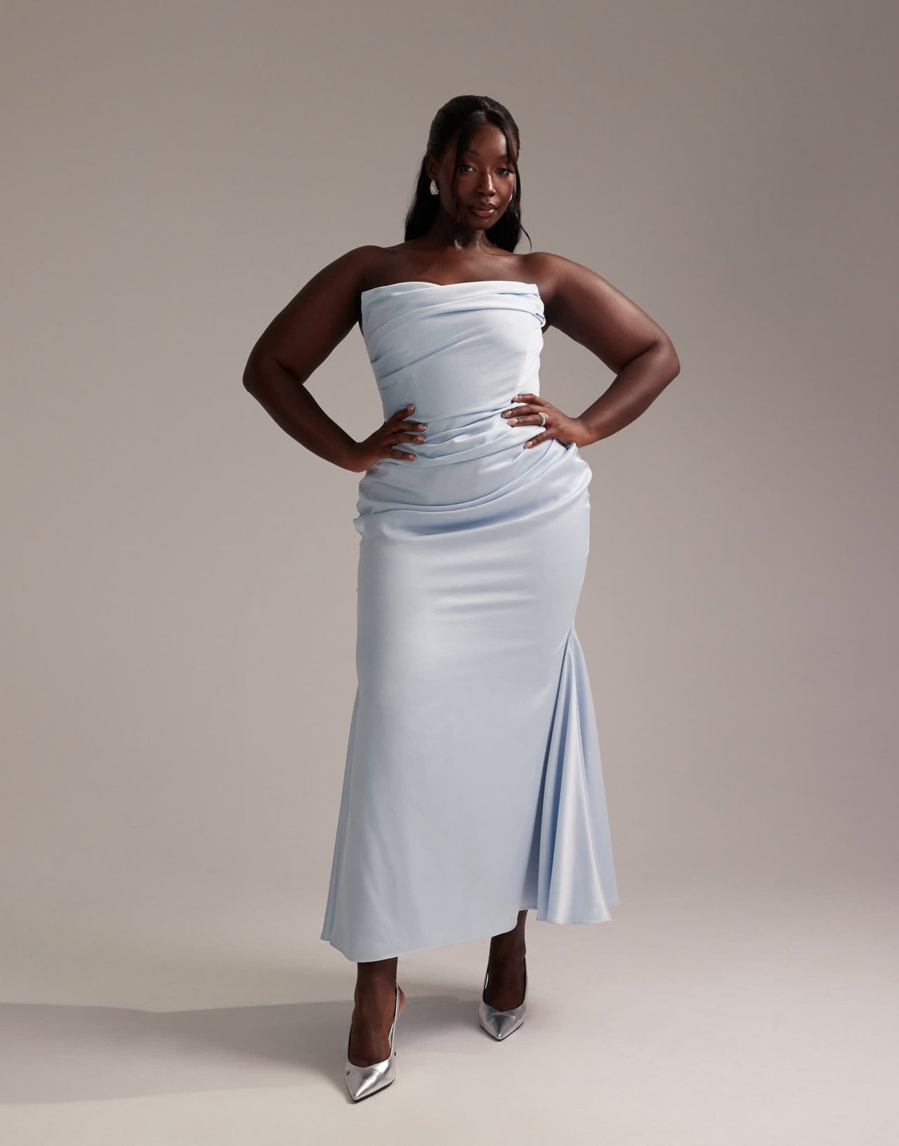 ASOS DESIGN Curve satin bandeau bridesmaid maxi dress in light blue - ASOS Sample Sale EU Store