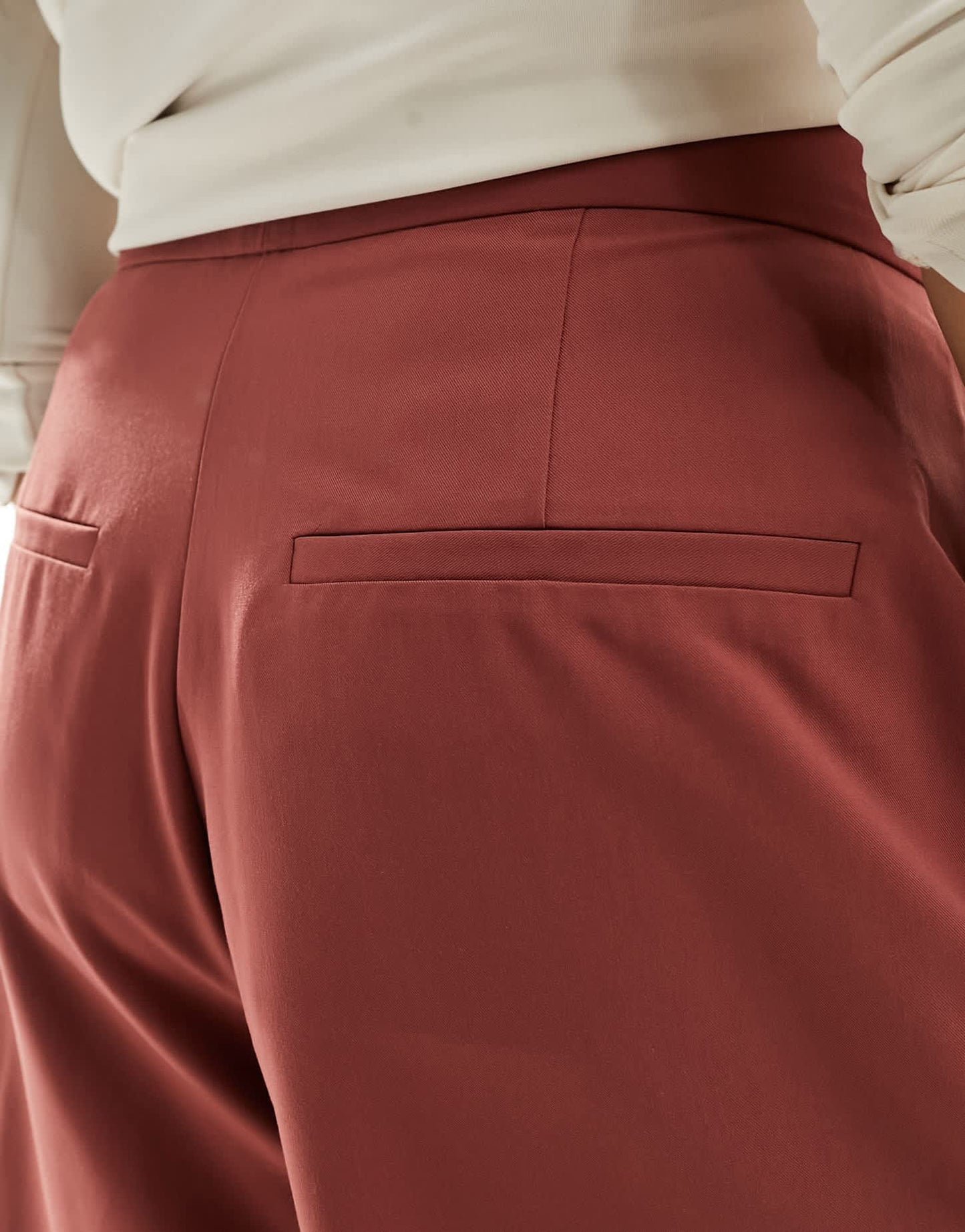ASOS DESIGN Curve tailored longline short in rust - ASOS Sample Sale EU Store