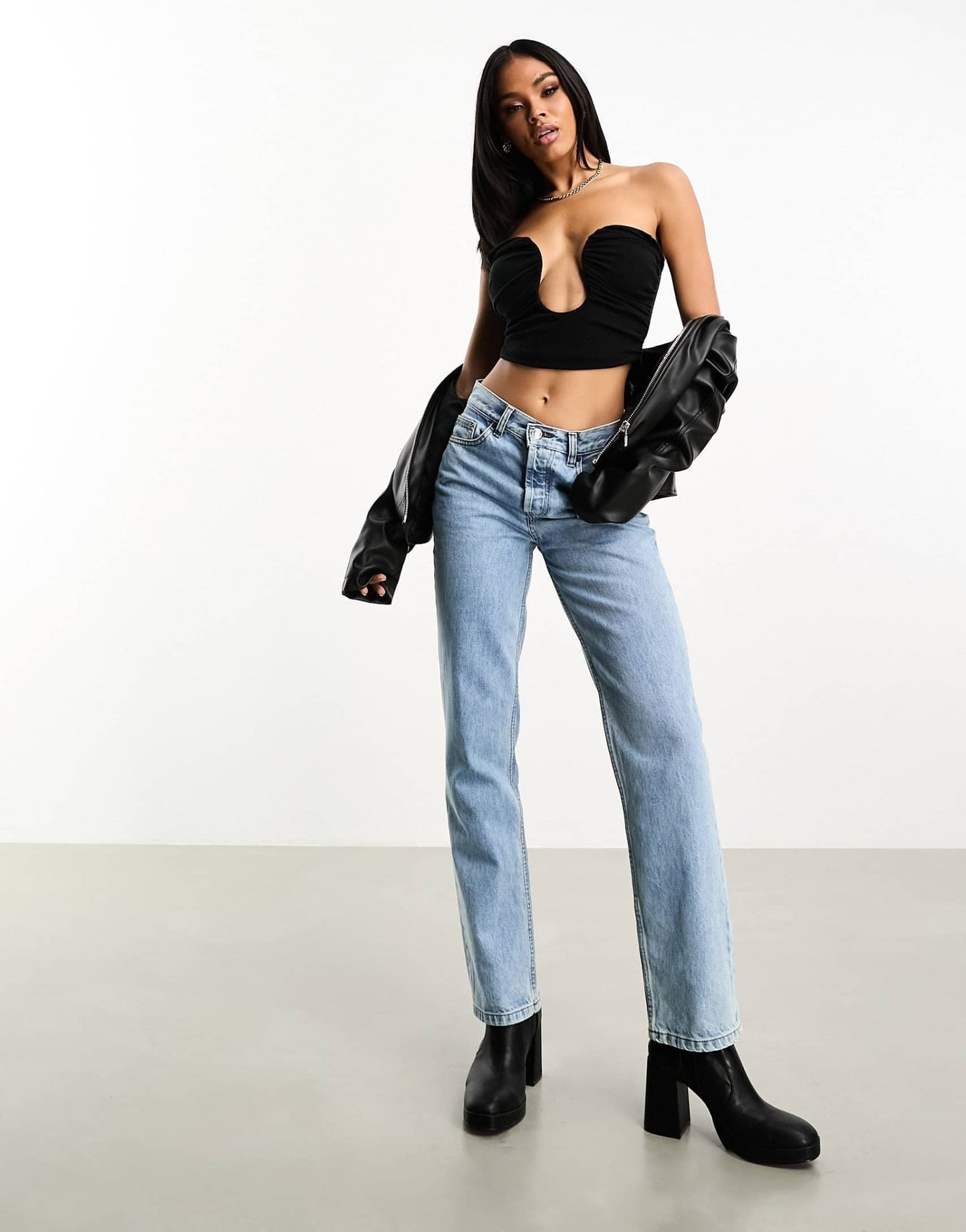 ASOS DESIGN curved plunge trim crop top in black - ASOS Sample Sale EU Store