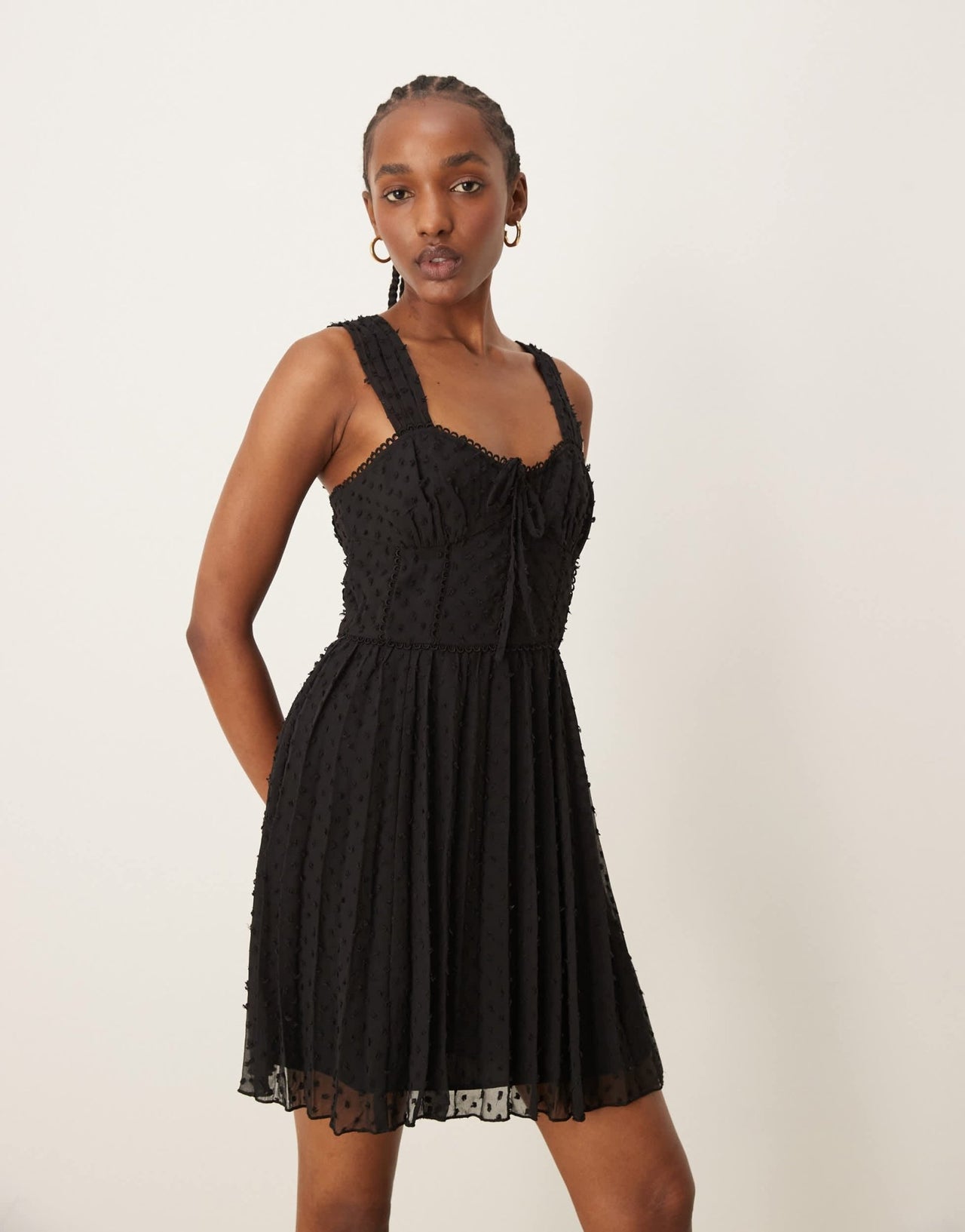 ASOS DESIGN dobby milkmaid bust pleated mini dress in black - ASOS Sample Sale EU Store