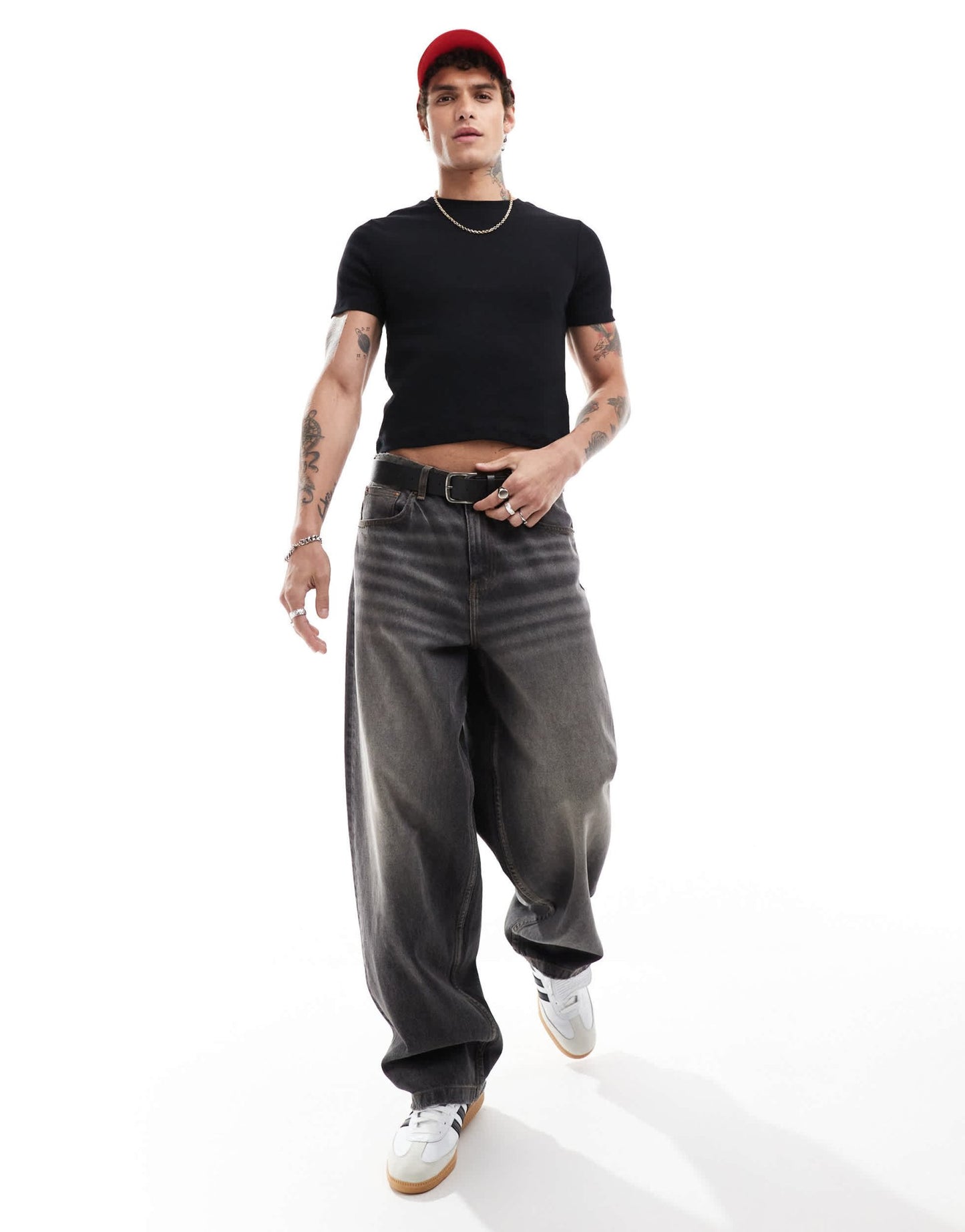 ASOS DESIGN essential muscle fit cropped rib t-shirt in black - ASOS Sample Sale EU Store