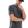 Camiseta relajada esencial ASOS DESIGN en carbón