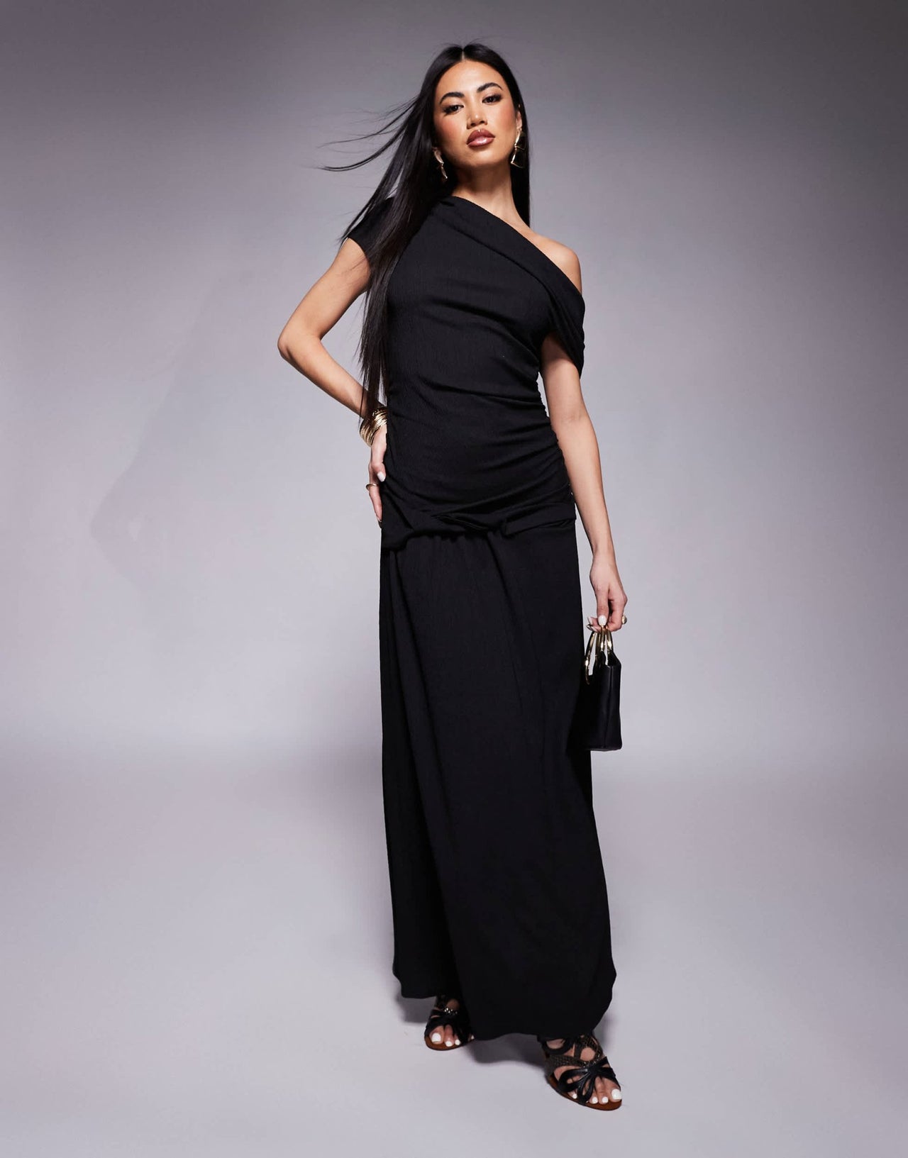 ASOS DESIGN fallen shoulder ruched asym waist midi dress in black - ASOS Sample Sale EU Store