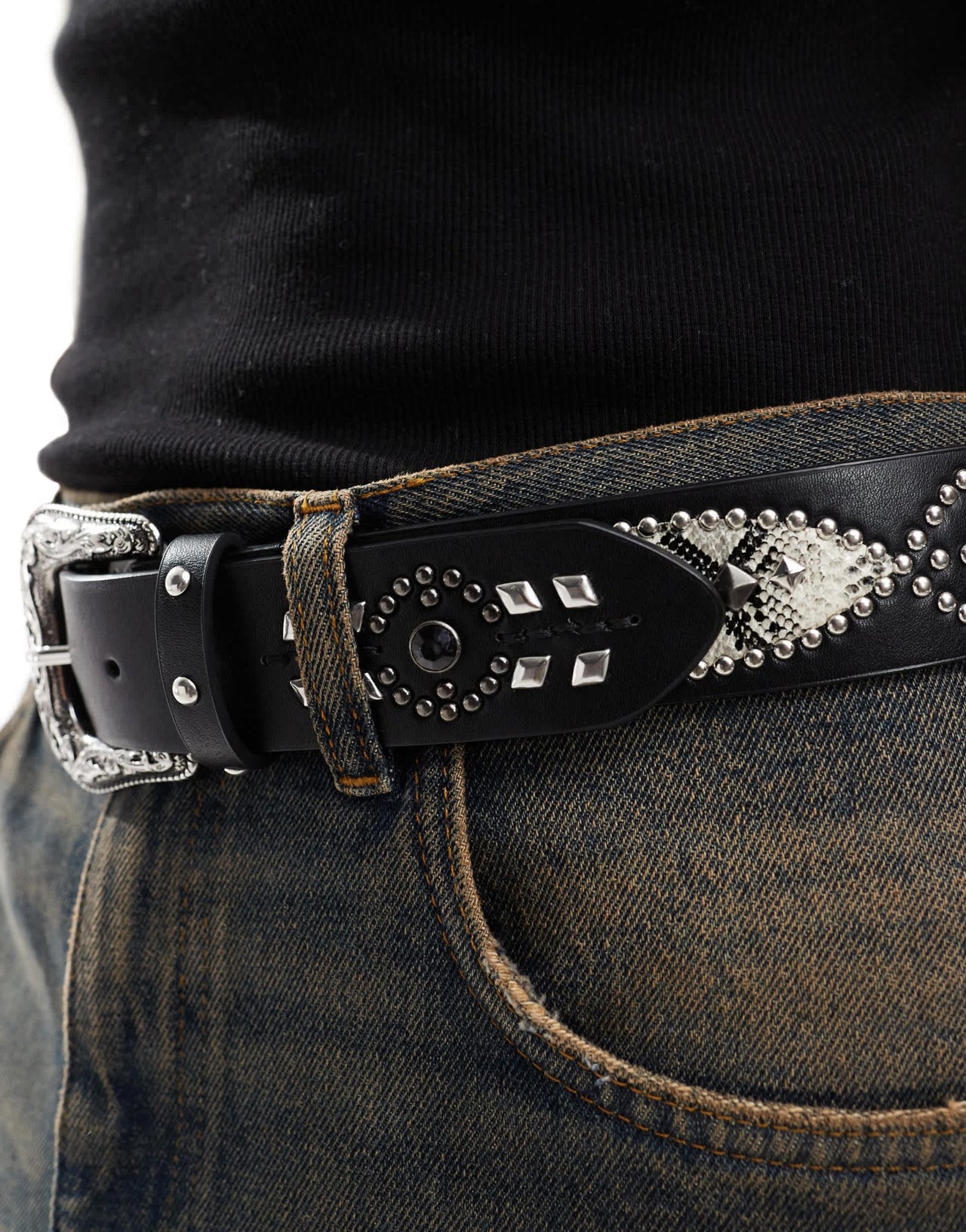 ASOS DESIGN faux leather belt with stud pattern and western buckle in black - ASOS Sample Sale EU Store