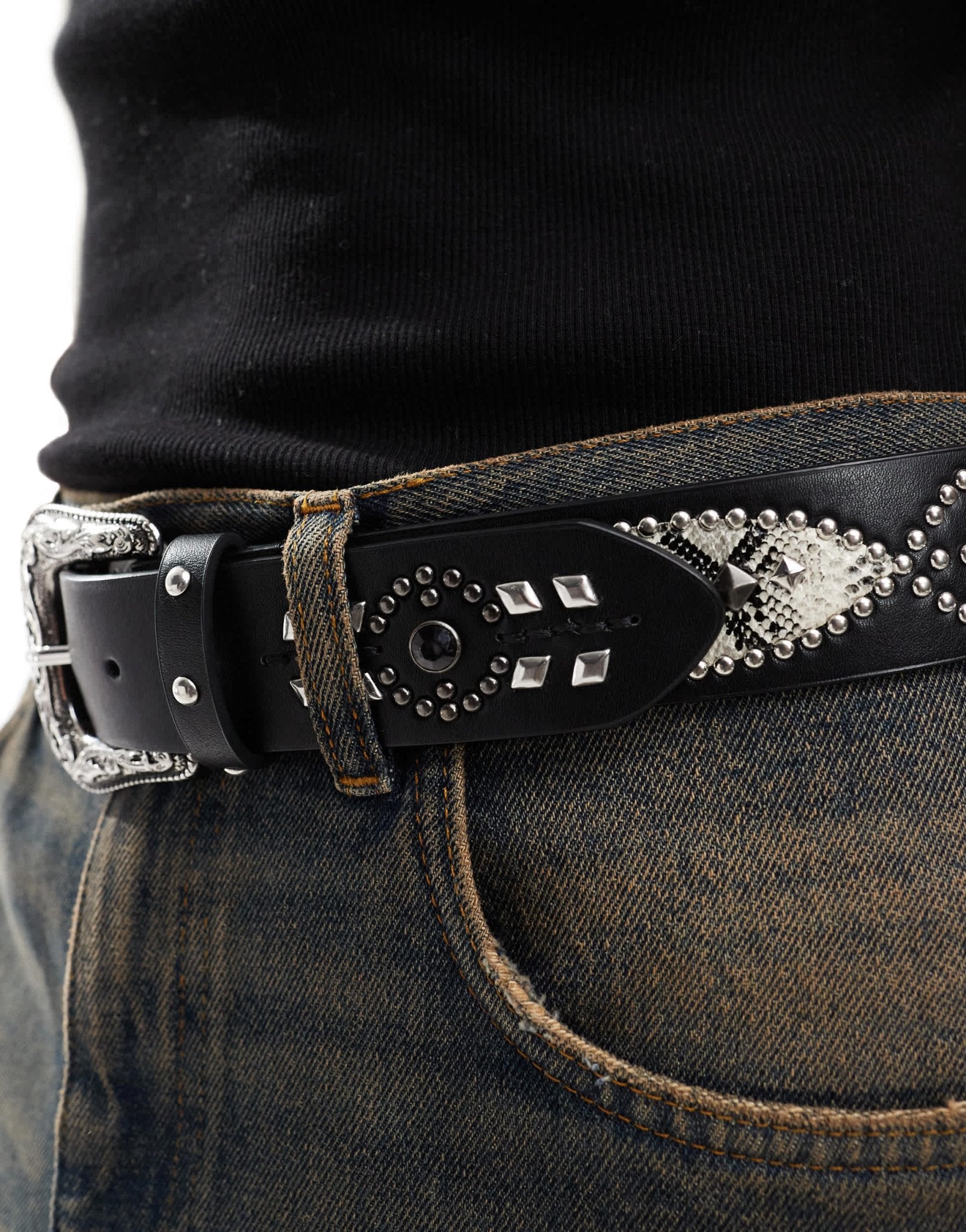 ASOS DESIGN faux leather belt with stud pattern and western buckle in black - ASOS Sample Sale EU Store