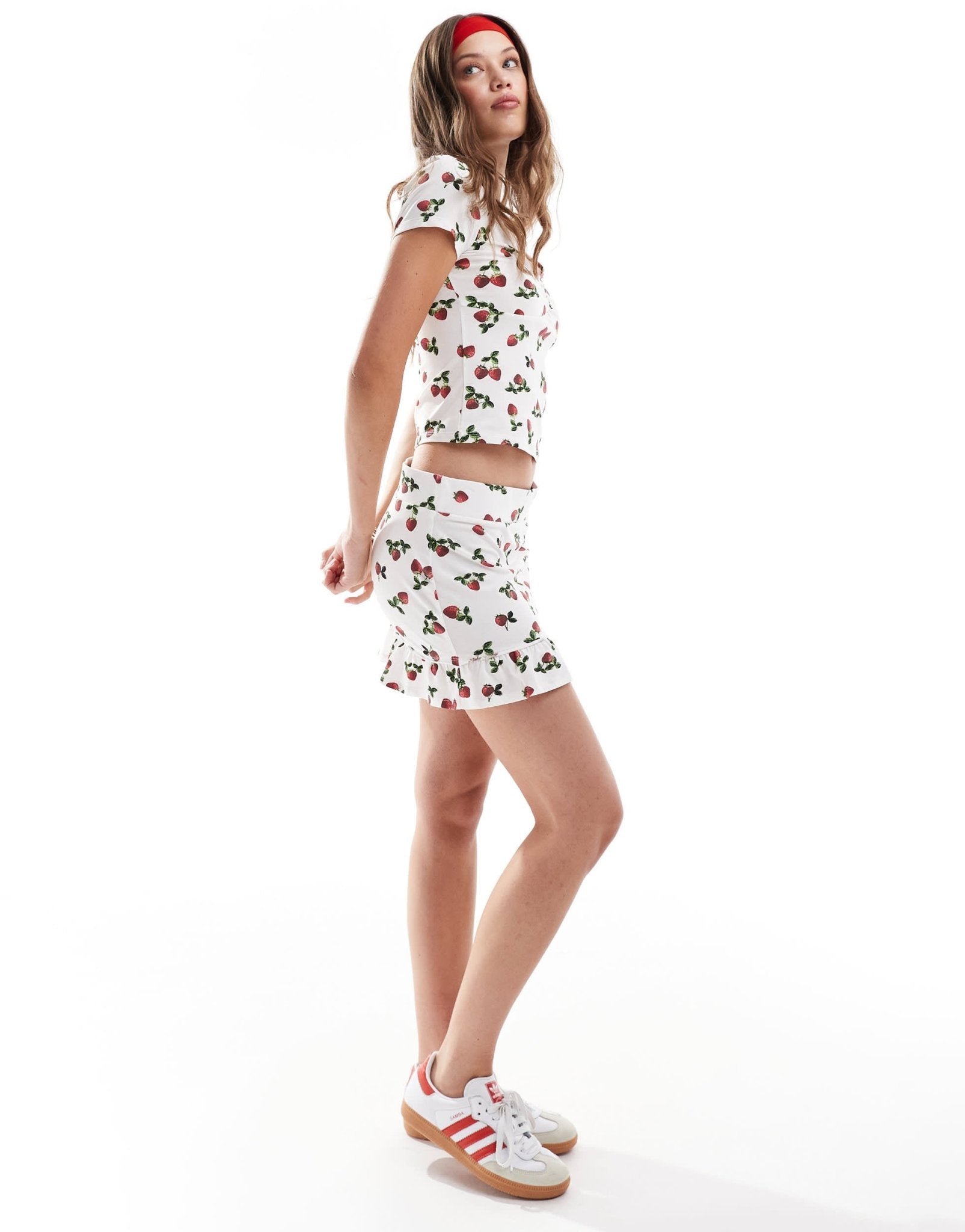 ASOS DESIGN frill hem mini skirt co - ord in strawberry print - ASOS Sample Sale EU Store