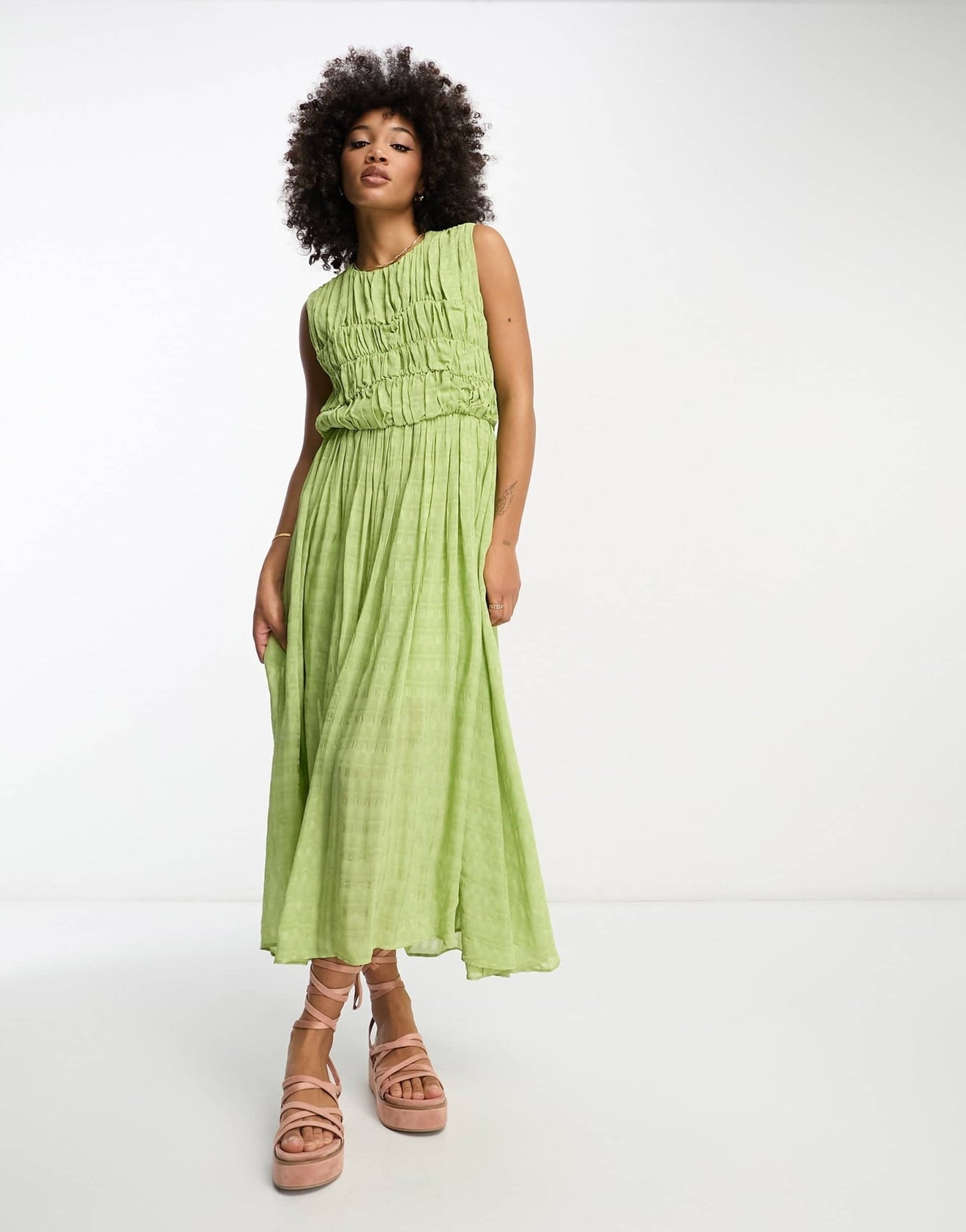 ASOS DESIGN gathered textured high low midi dress in pistachio - ASOS Sample Sale EU Store