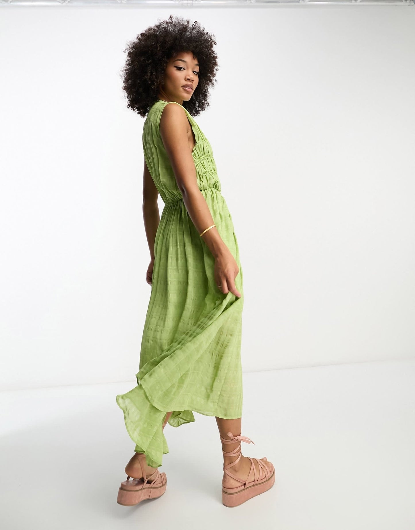 ASOS DESIGN gathered textured high low midi dress in pistachio - ASOS Sample Sale EU Store