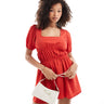 Mini-robe ASOS DESIGN à taille froncée et manches bouffantes en rouge
