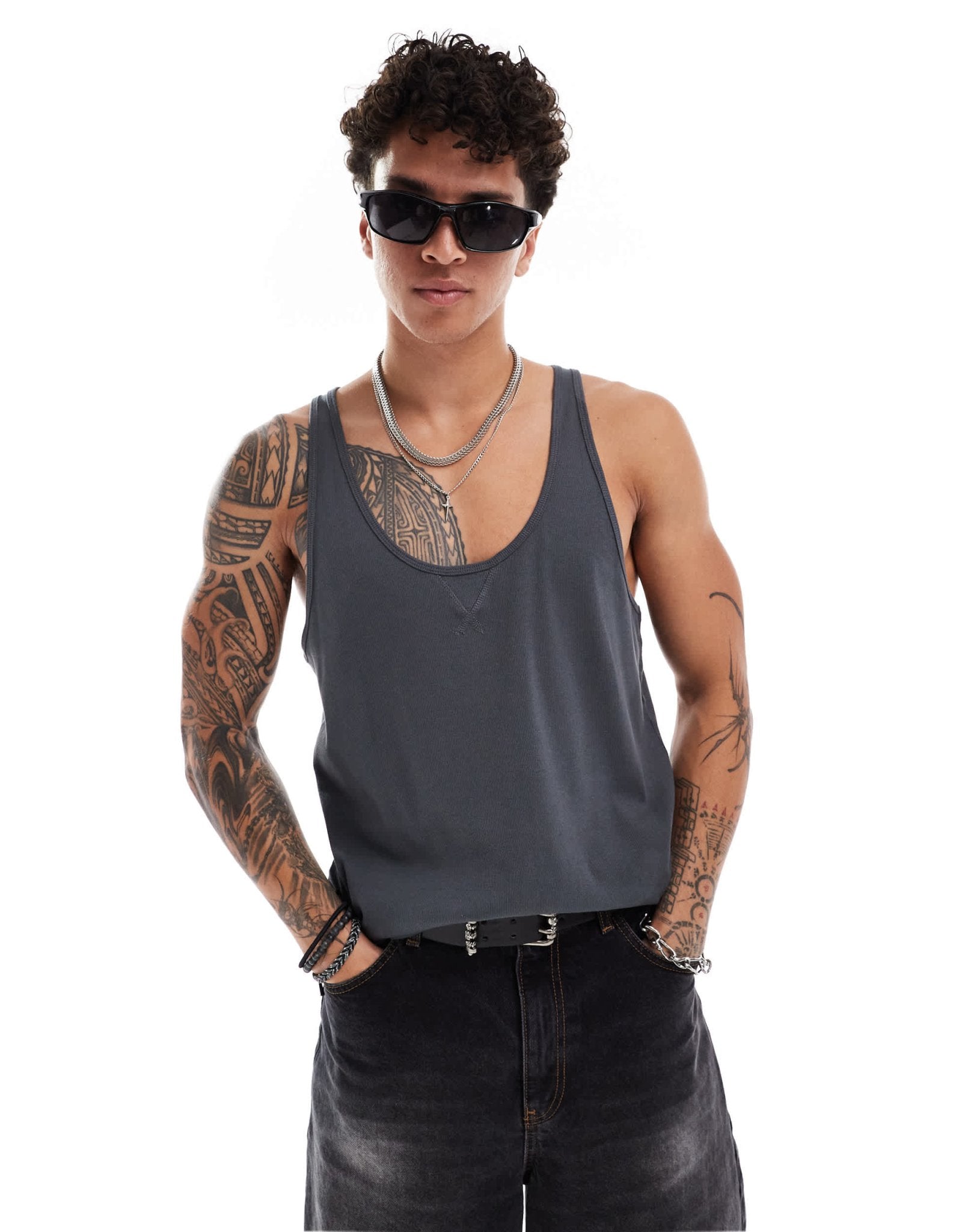 ASOS DESIGN heavyweight vest with seam stitching in charcoal - ASOS Sample Sale EU Store