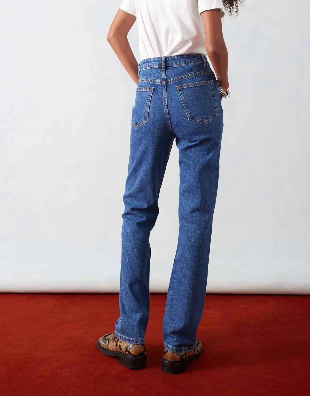 ASOS DESIGN high rise slim straight jean in bright mid blue - ASOS Sample Sale EU Store