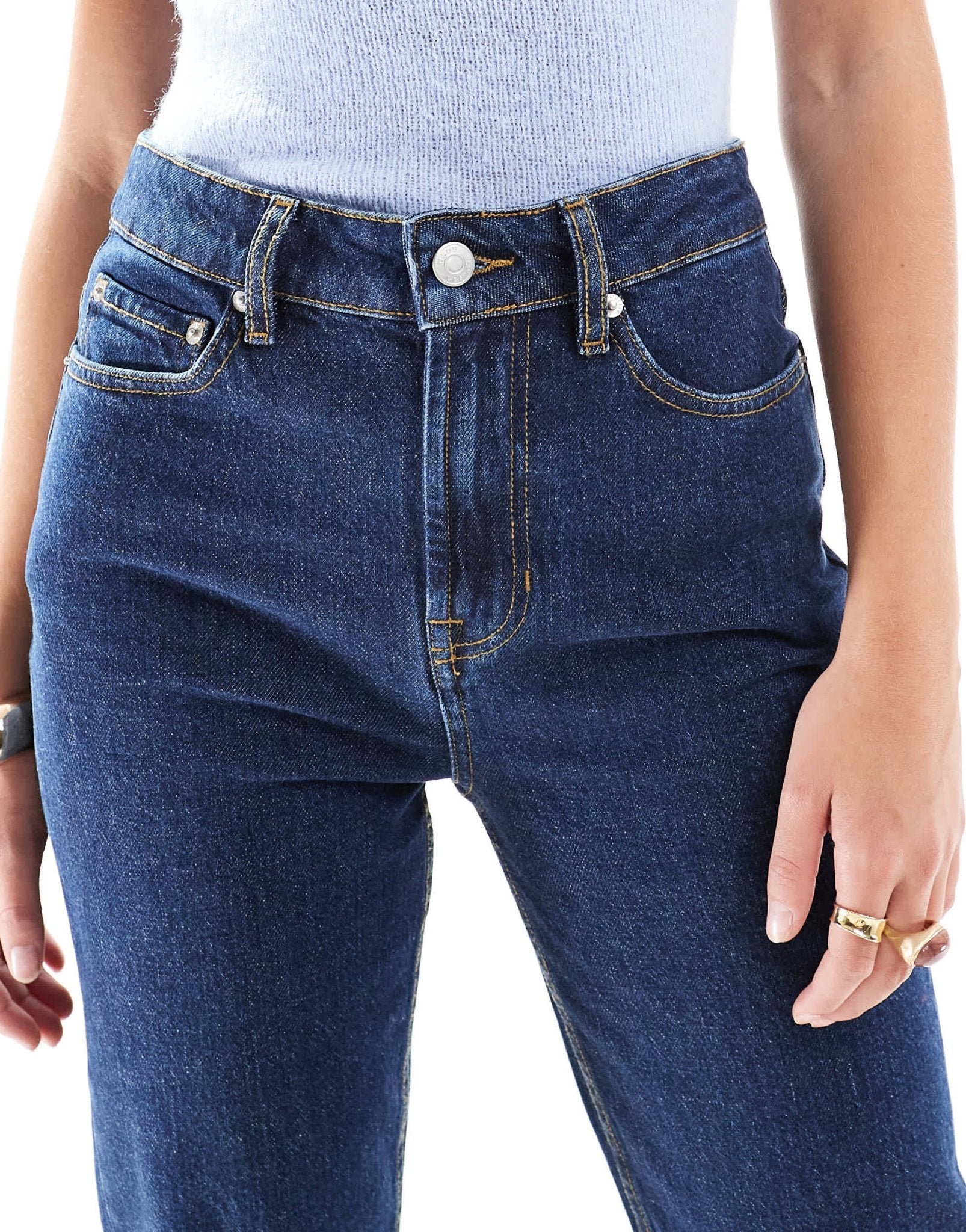 ASOS DESIGN high rise slim straight jean in rinse - ASOS Sample Sale EU Store