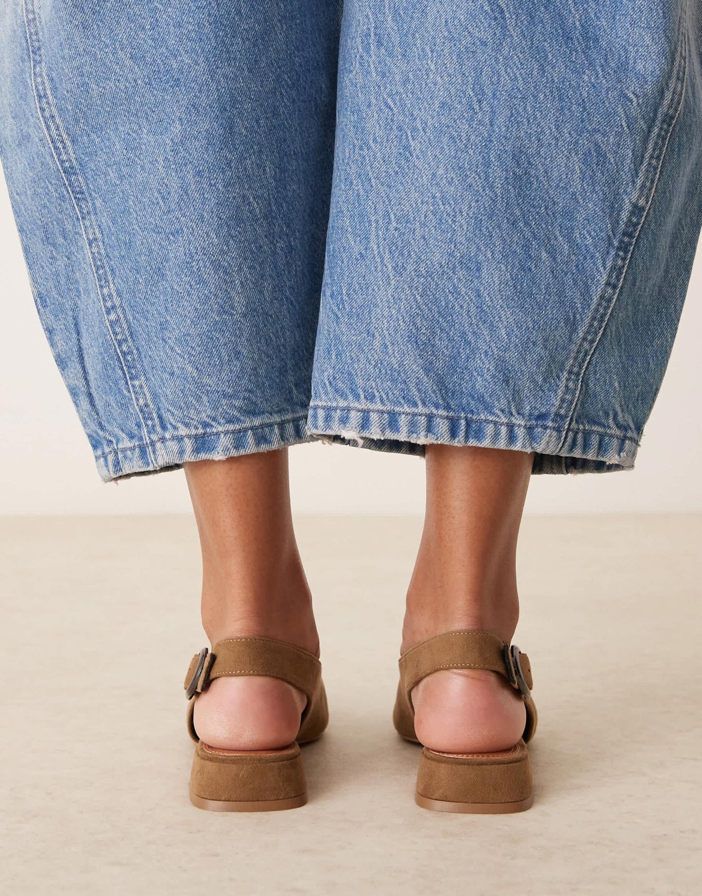 ASOS DESIGN Leonora slingback ballet in taupe suedette - ASOS Sample Sale EU Store