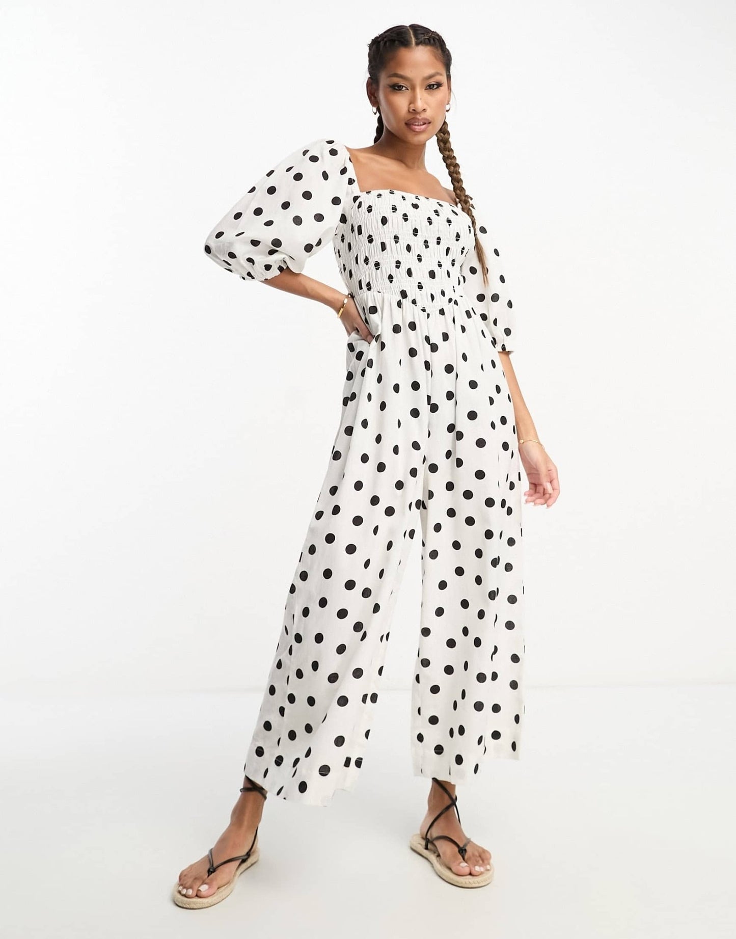 ASOS DESIGN linen look shirred bodice puff sleeve jumpsuit in mono spot print - ASOS Sample Sale EU Store