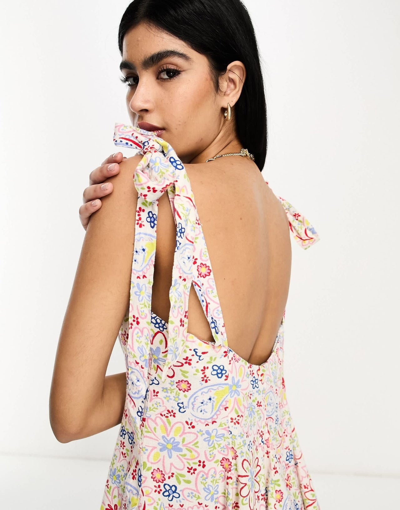 ASOS DESIGN linen tie cross strap swing mini sundress with godets in ditsy floral - ASOS Sample Sale EU Store