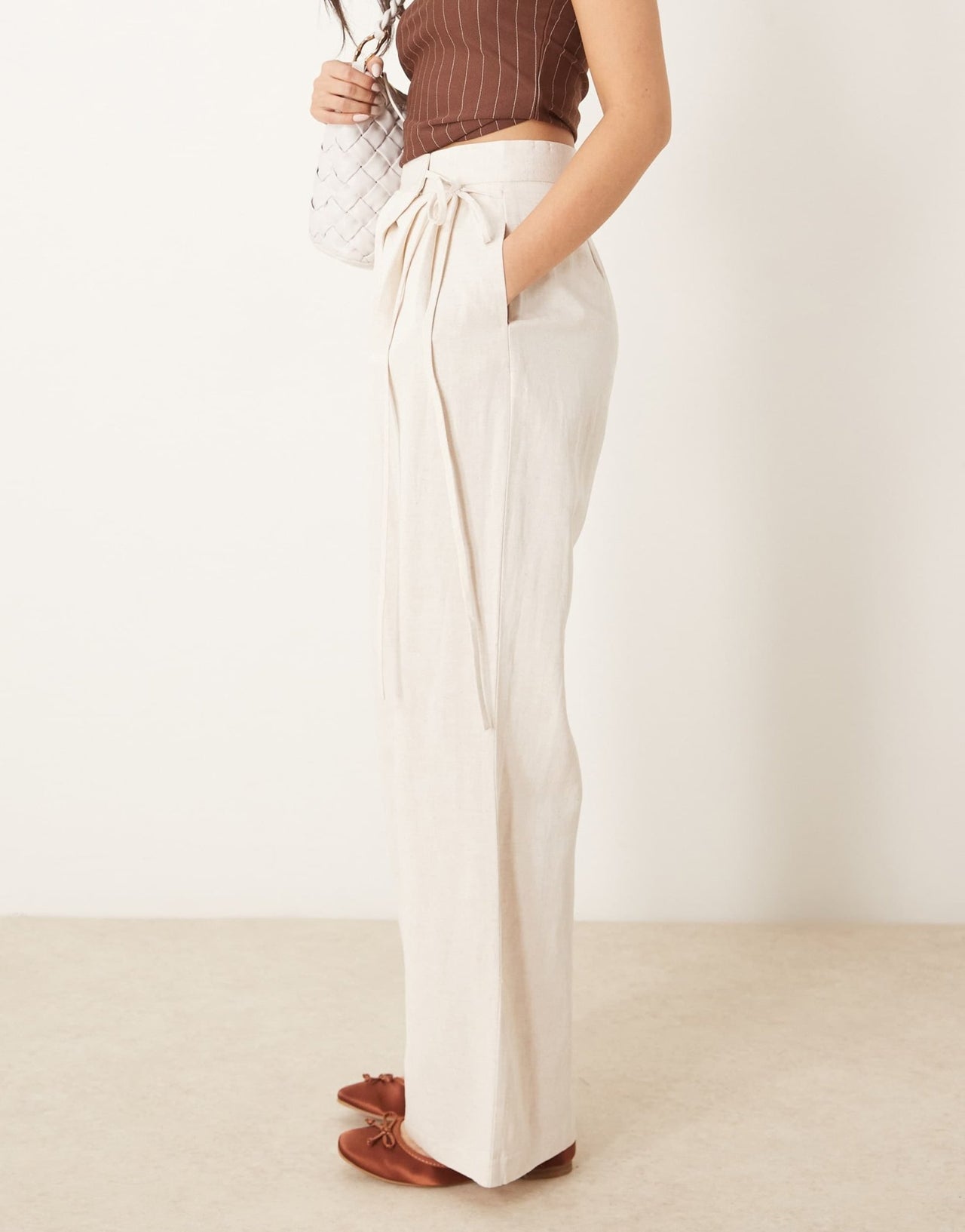 ASOS DESIGN linen tie front wide leg trousers in stone - ASOS Sample Sale EU Store