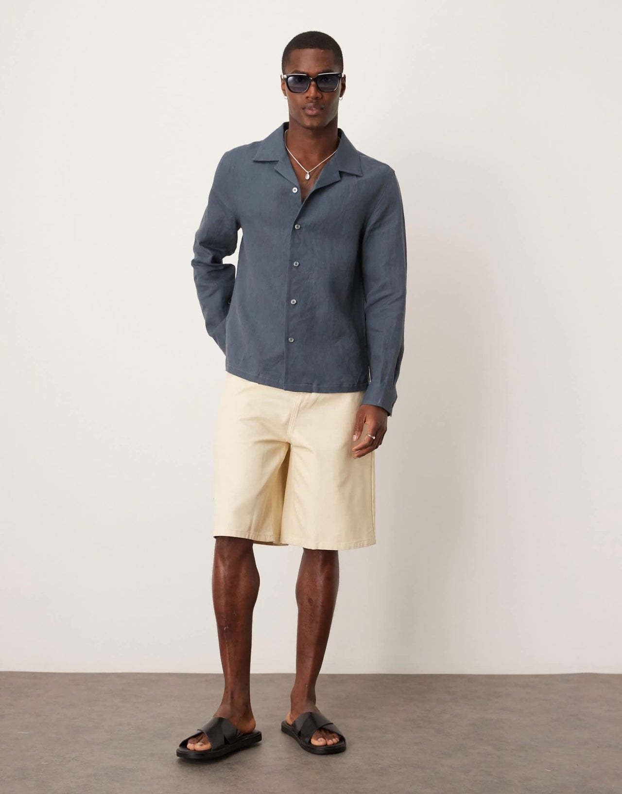 ASOS DESIGN long length canvas short in ecru - ASOS Sample Sale EU Store