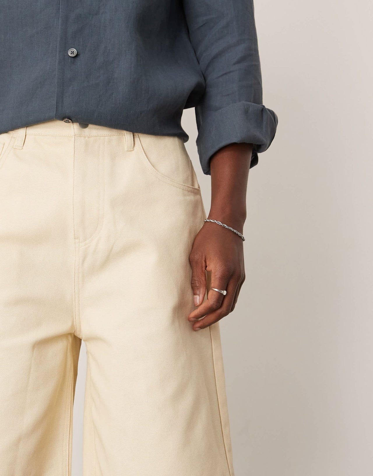 ASOS DESIGN long length canvas short in ecru - ASOS Sample Sale EU Store