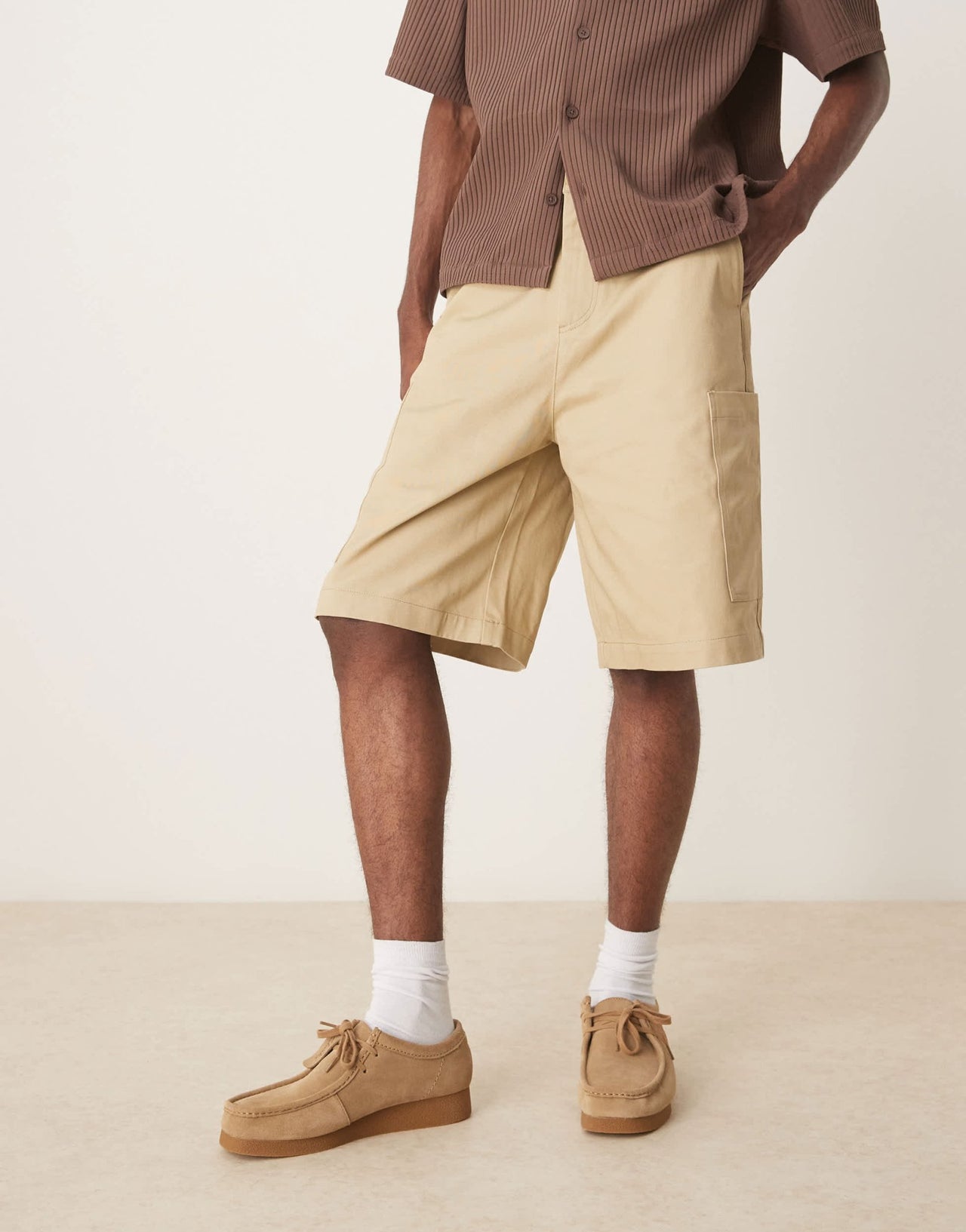 ASOS DESIGN long length poplin cargo short in beige - ASOS Sample Sale EU Store