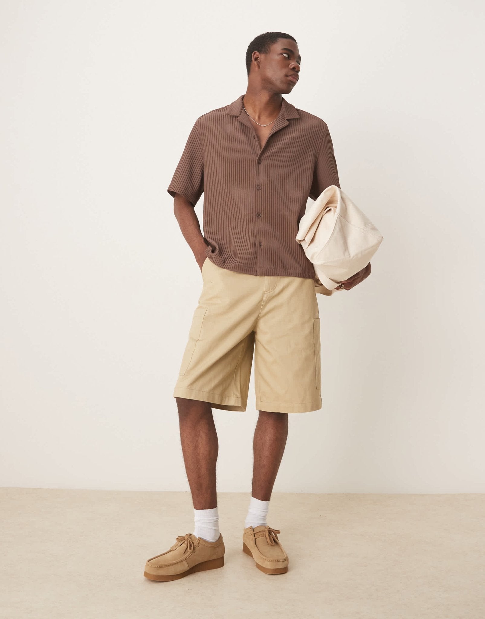 ASOS DESIGN long length poplin cargo short in beige - ASOS Sample Sale EU Store