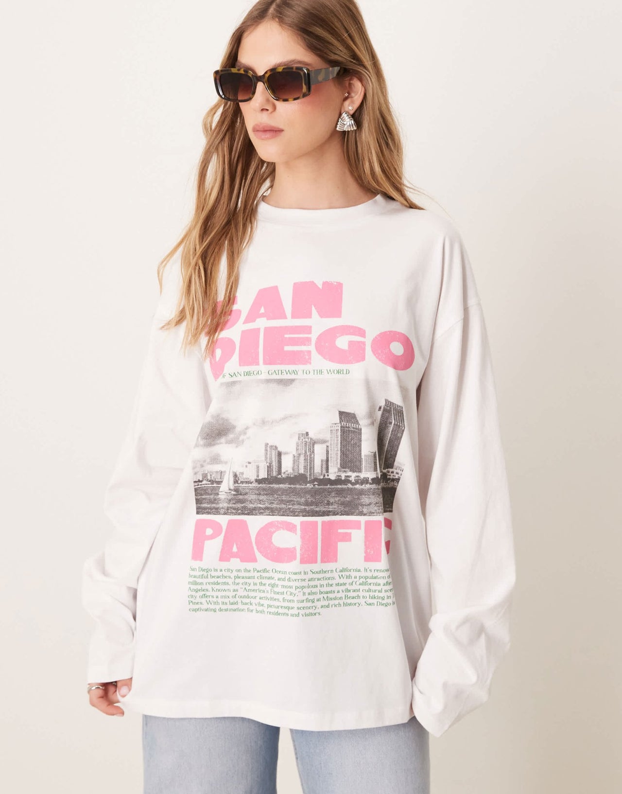 ASOS DESIGN long sleeve t-shirt with San Diego graphic - ASOS Sample Sale EU Store