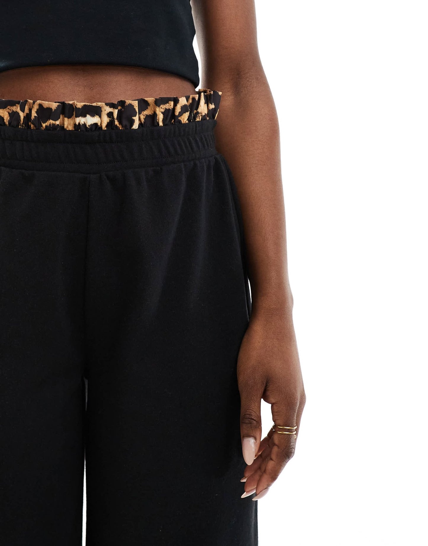 ASOS DESIGN longline shorts with leopard waistband in black - ASOS Sample Sale EU Store