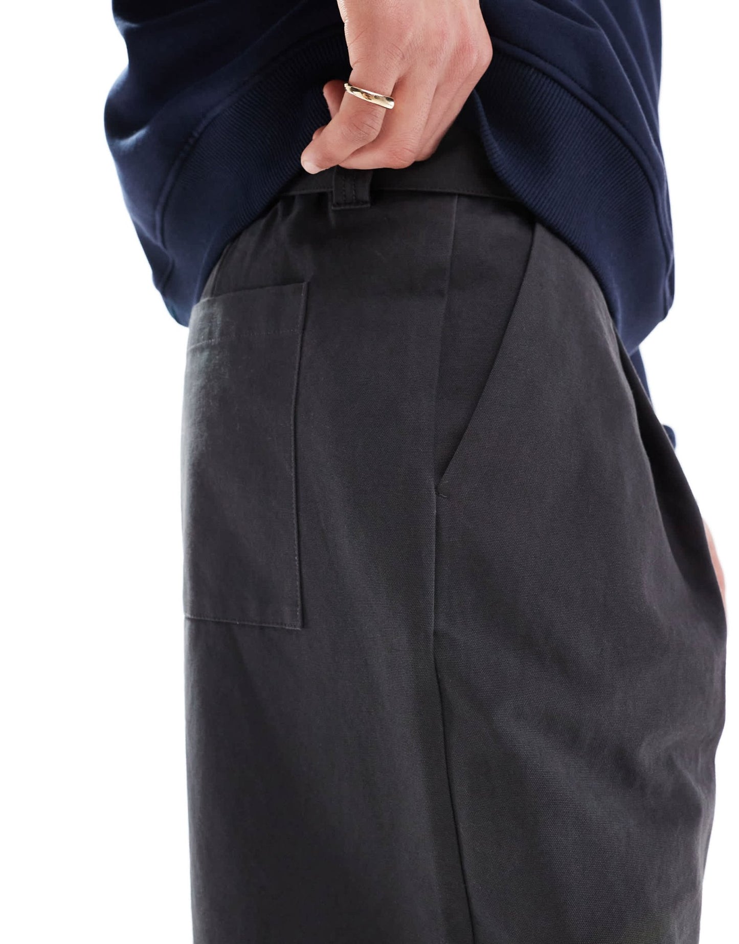 ASOS DESIGN loose pleated trousers with belt in charcoal - ASOS Sample Sale EU Store