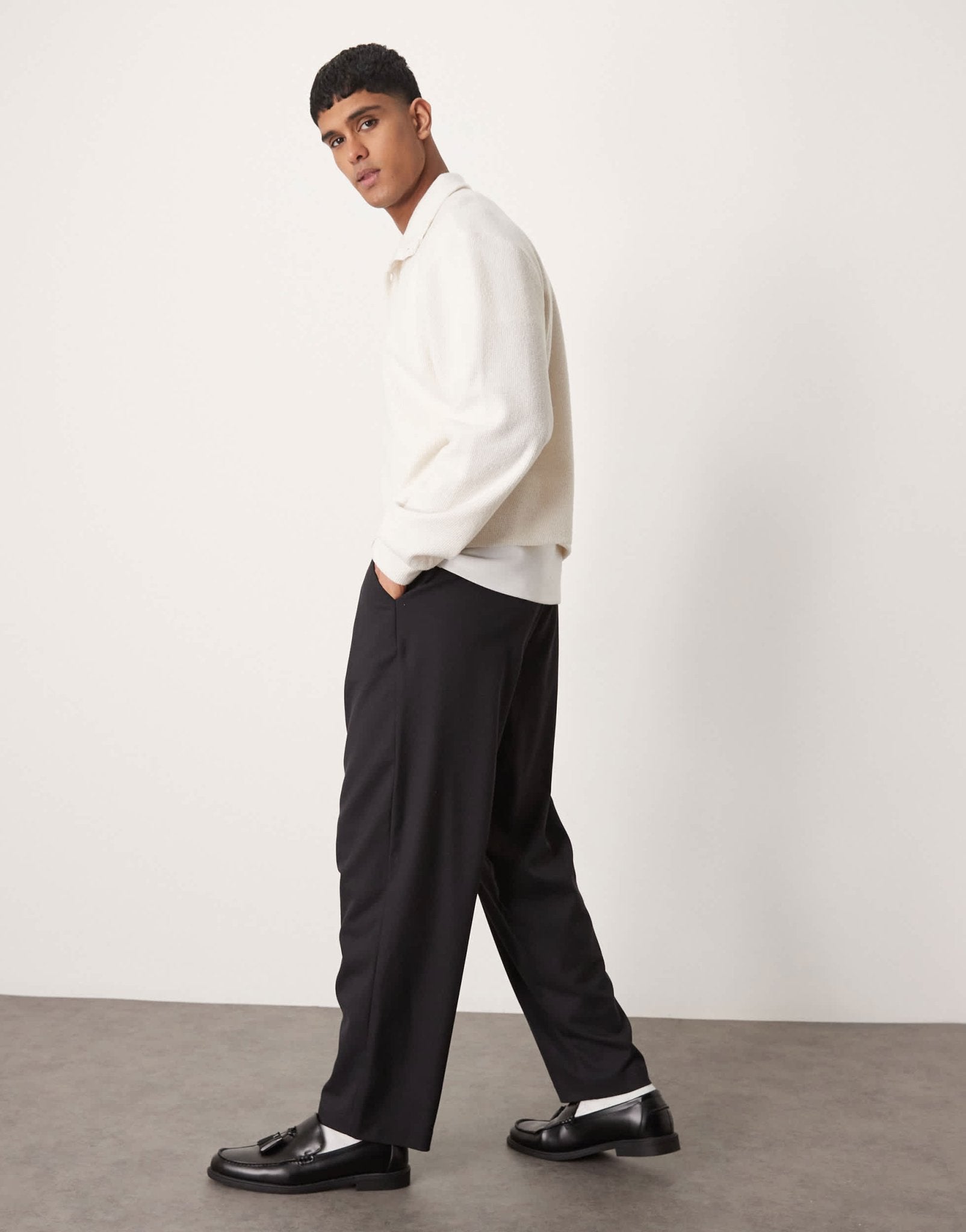 ASOS DESIGN loose skater fit smart trousers in washed black - ASOS Sample Sale EU Store