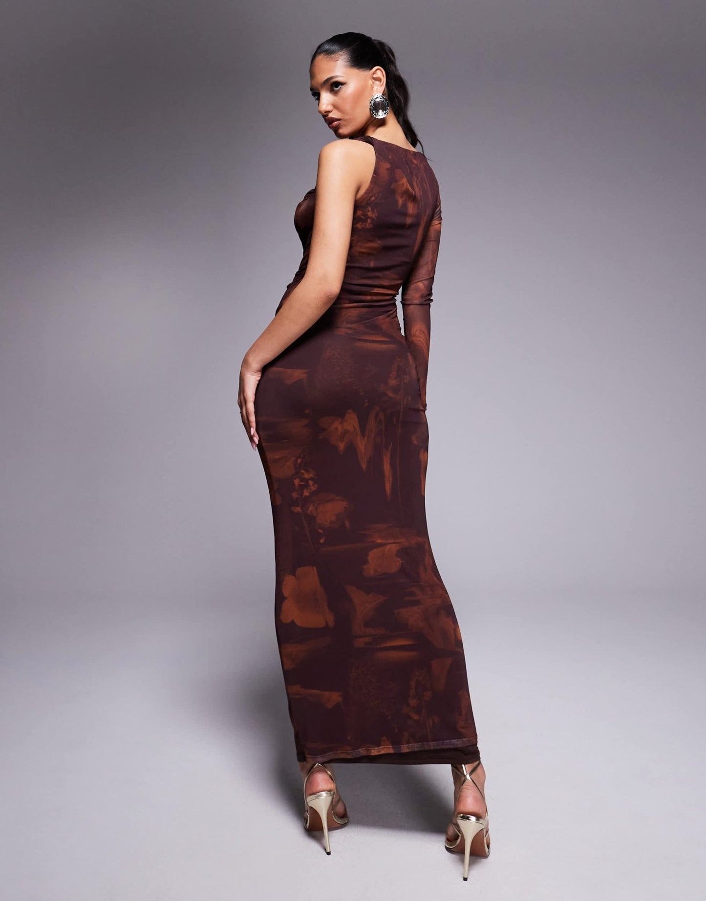 ASOS DESIGN mesh one sleeve asymmetric midi dress with channelled strap detail in abstract print - ASOS Sample Sale EU Store