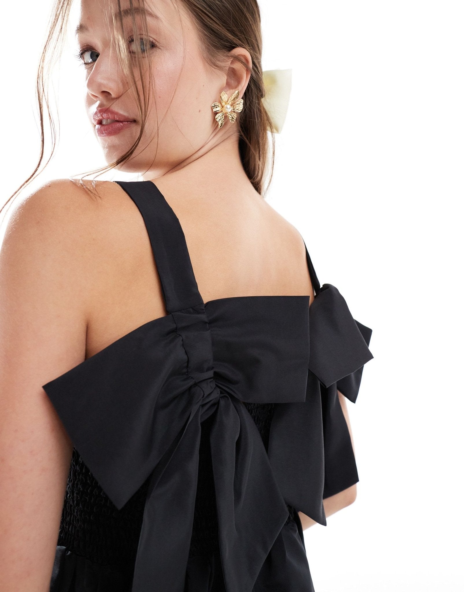 ASOS DESIGN mini bow back bubble hem dress in black - ASOS Sample Sale EU Store