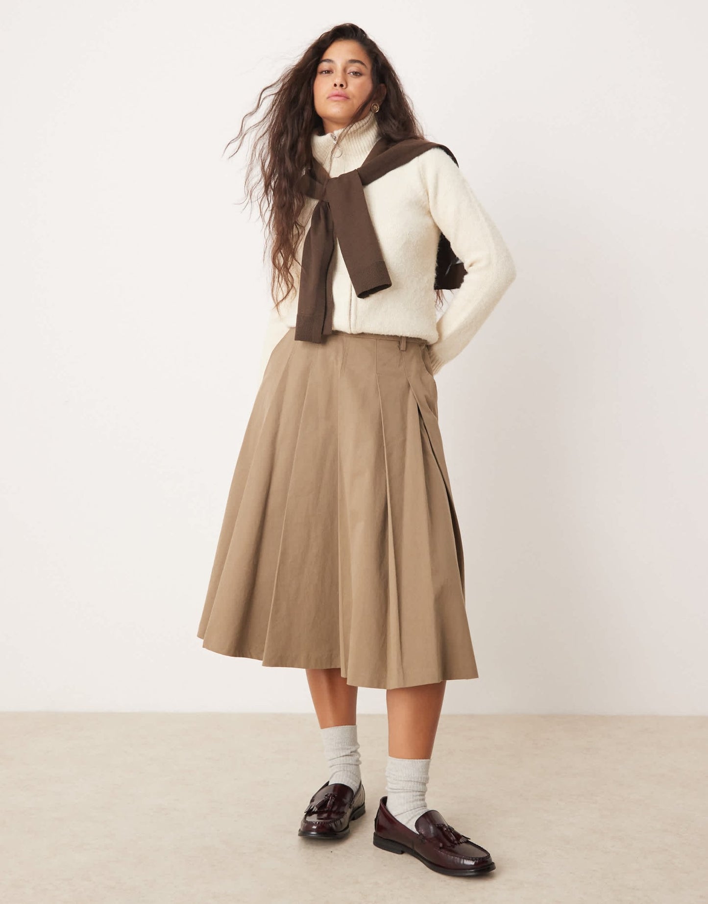 ASOS DESIGN mock jumper scarf in chocolate - ASOS Sample Sale EU Store
