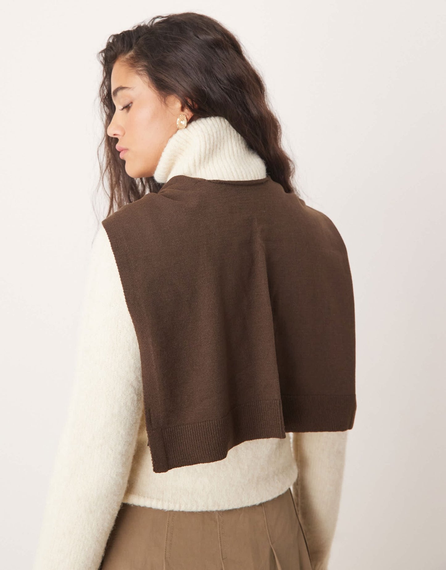 ASOS DESIGN mock jumper scarf in chocolate - ASOS Sample Sale EU Store