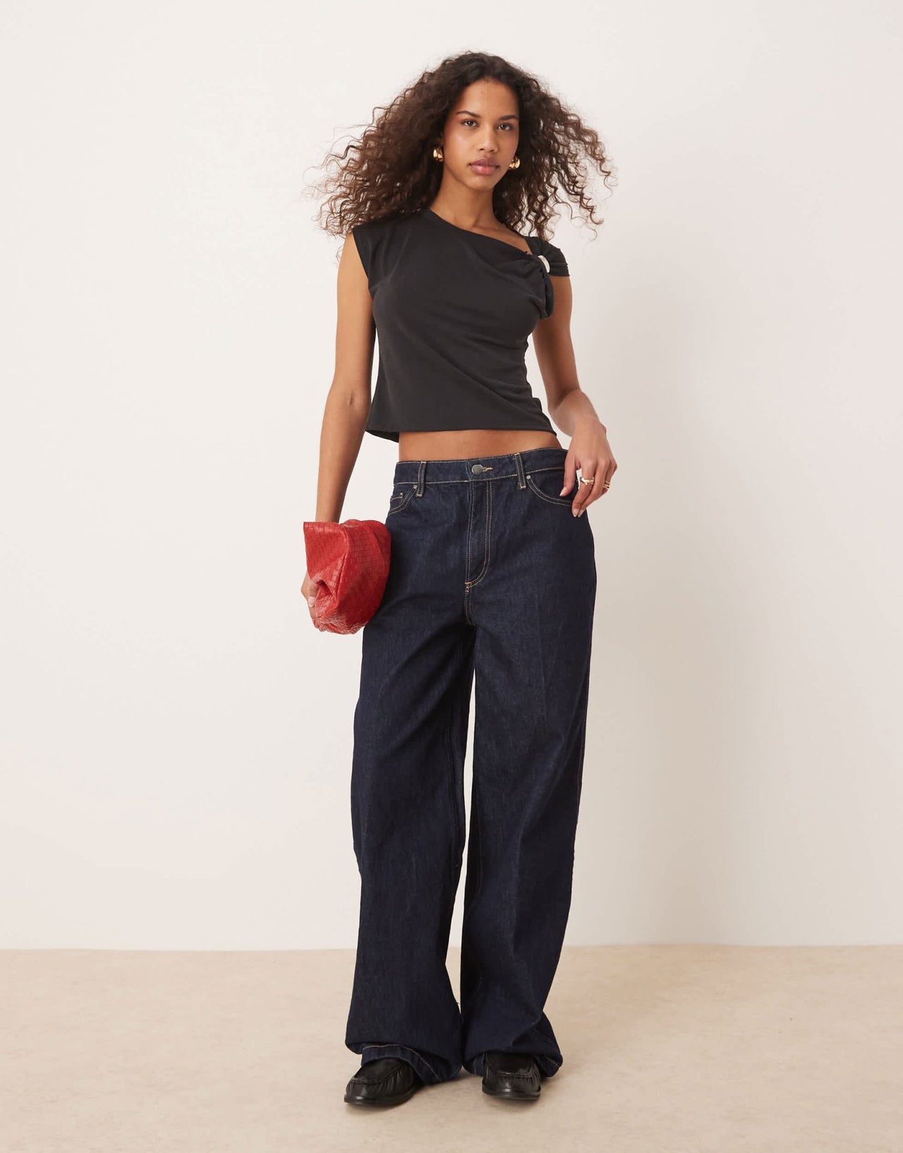 ASOS DESIGN modal one sleeve sleeve t-shirt with silver trim in black - ASOS Sample Sale EU Store