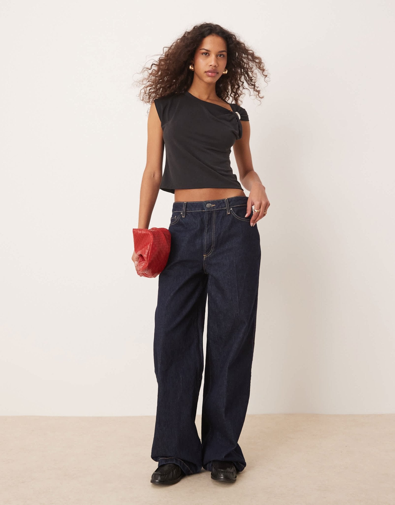 ASOS DESIGN modal one sleeve sleeve t-shirt with silver trim in black - ASOS Sample Sale EU Store
