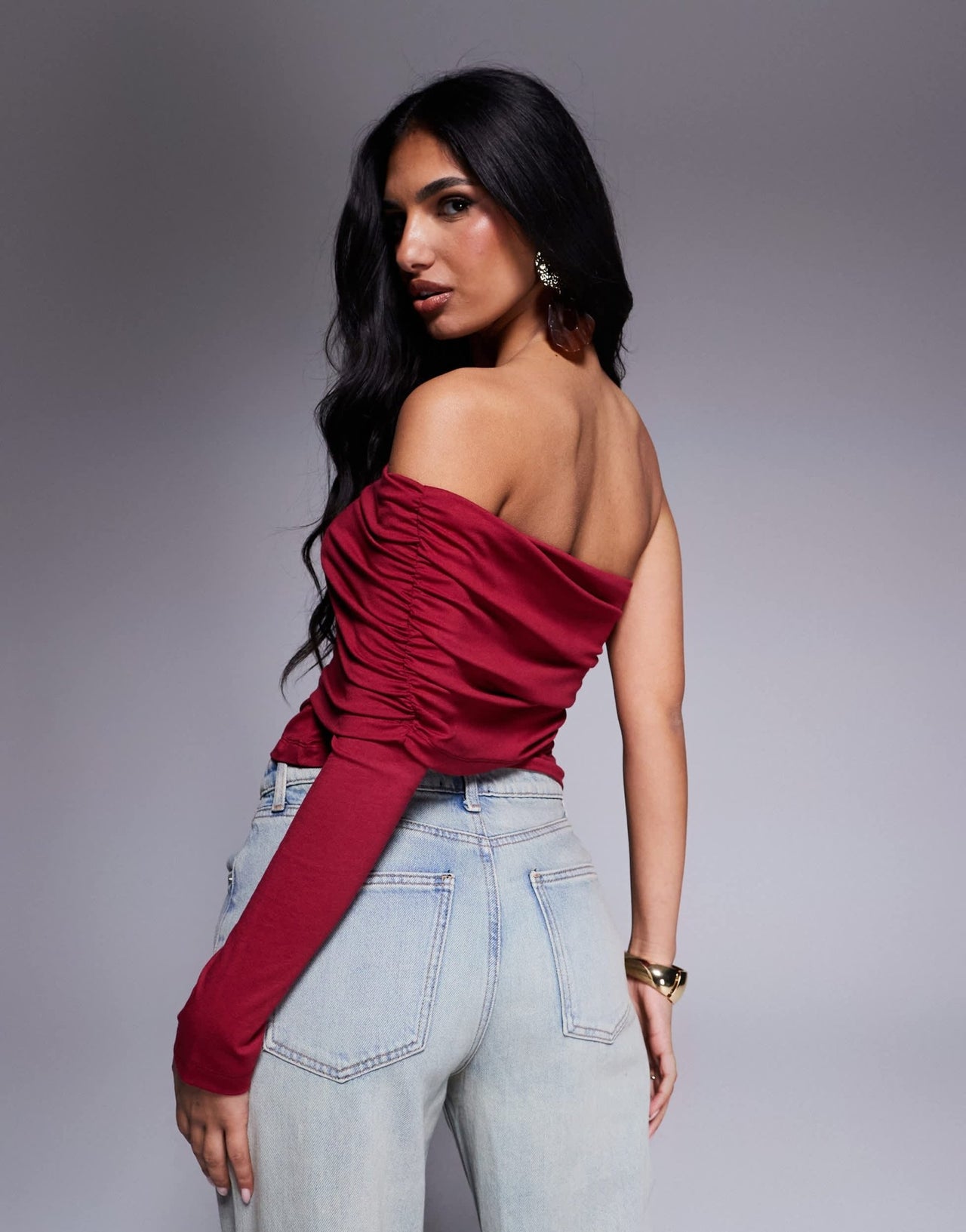ASOS DESIGN one shoulder bardot top in berry - ASOS Sample Sale EU Store