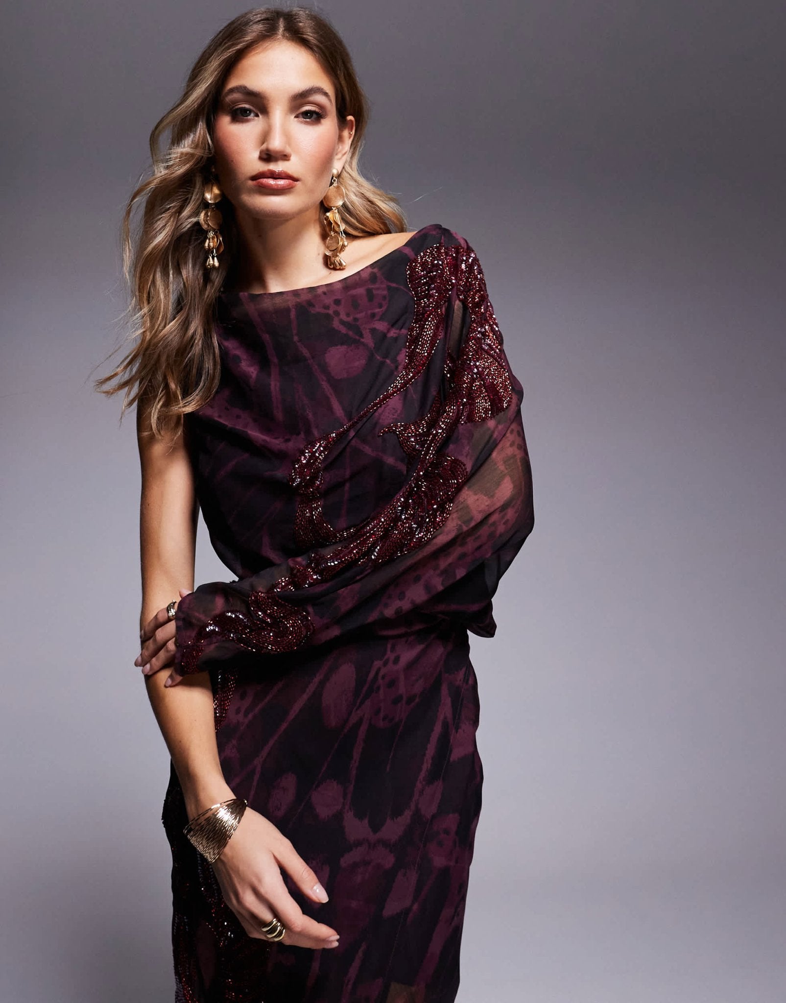 ASOS DESIGN one shoulder embellished maxi dress in burgundy abstract print - ASOS Sample Sale EU Store