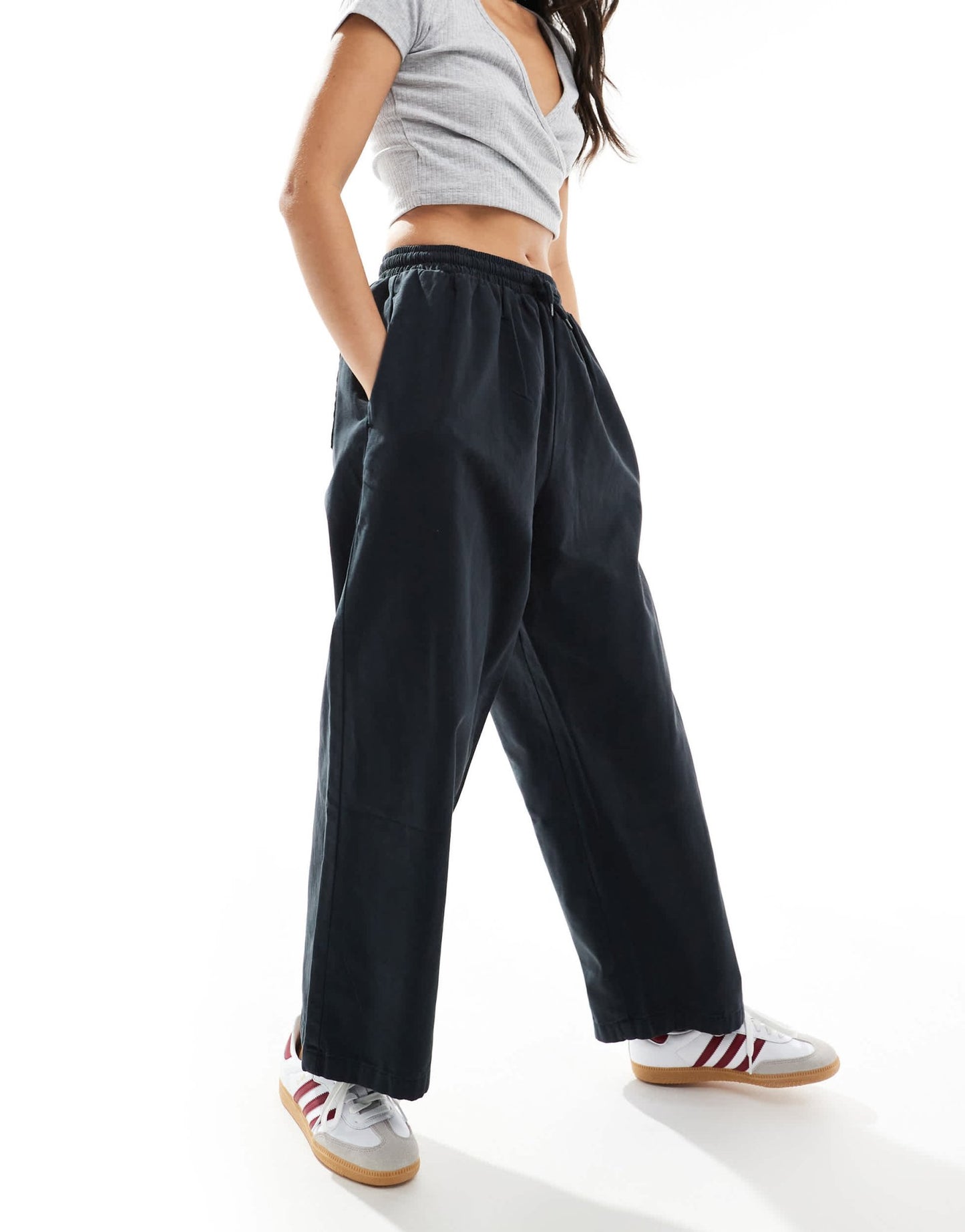 ASOS DESIGN oversized barrel leg pull on trousers in black - ASOS Sample Sale EU Store