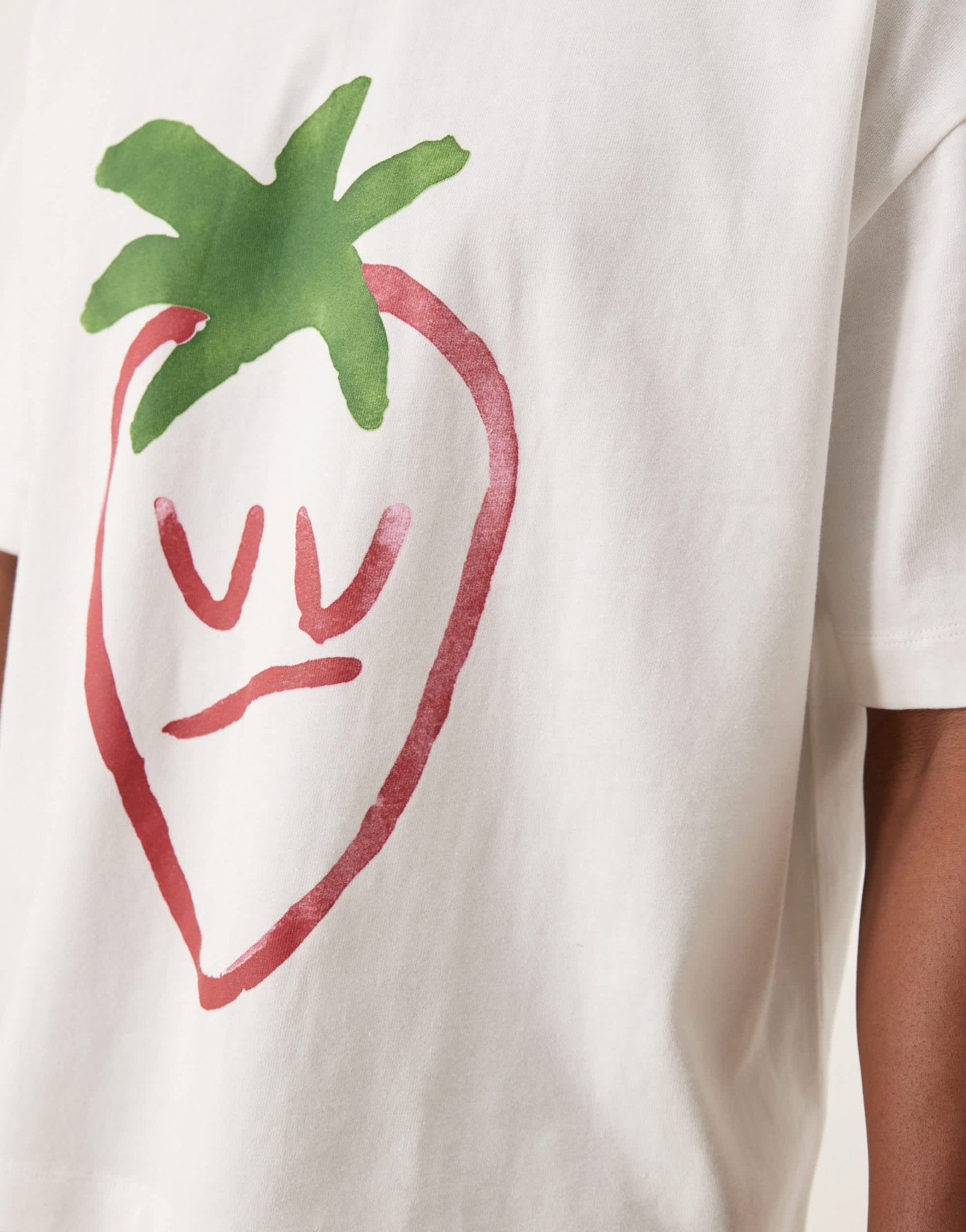 ASOS DESIGN oversized boxy heavyweight 240gsm t-shirt with strawberry print in white - ASOS Sample Sale EU Store