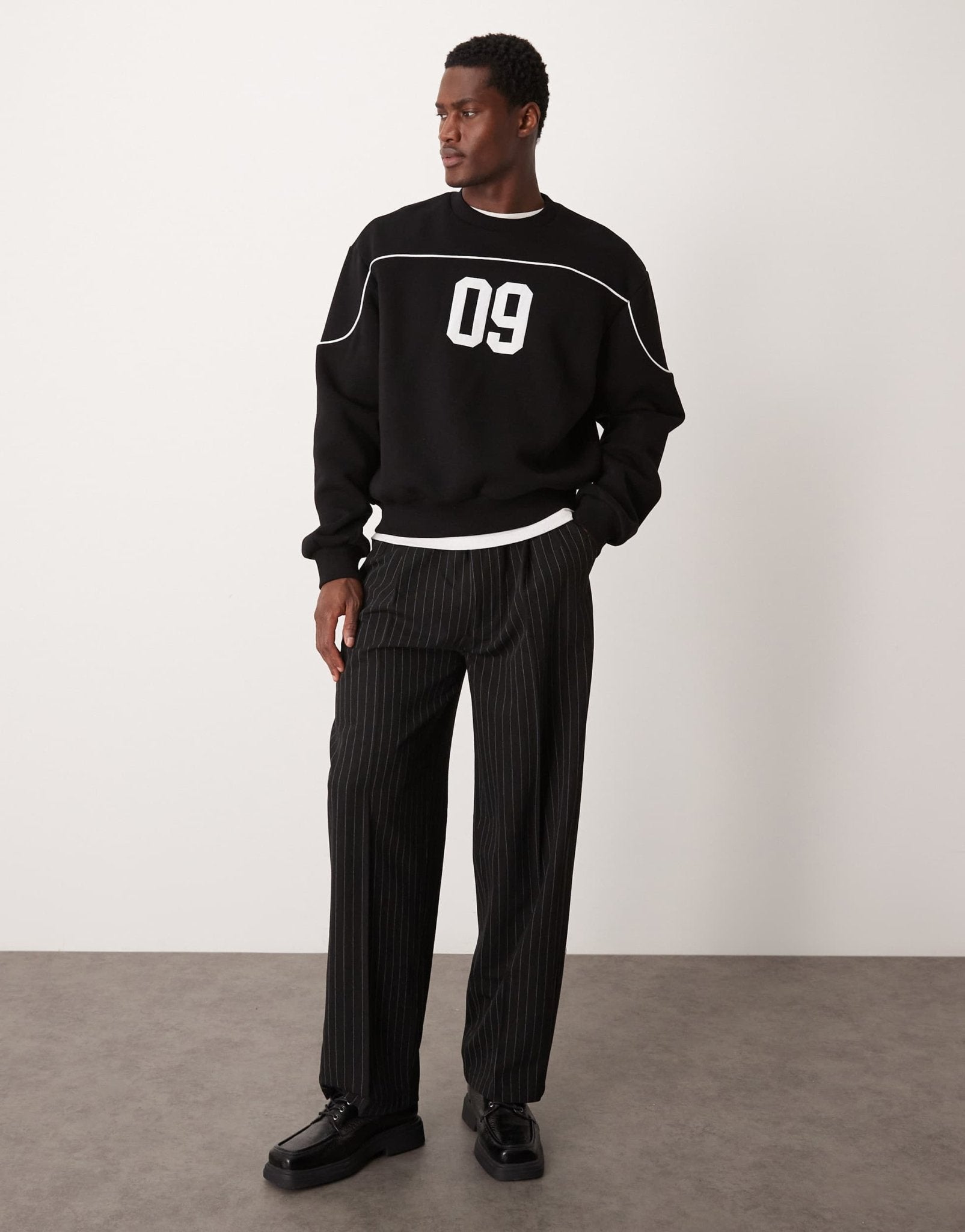 ASOS DESIGN oversized boxy sweatshirt with number pint - ASOS Sample Sale EU Store