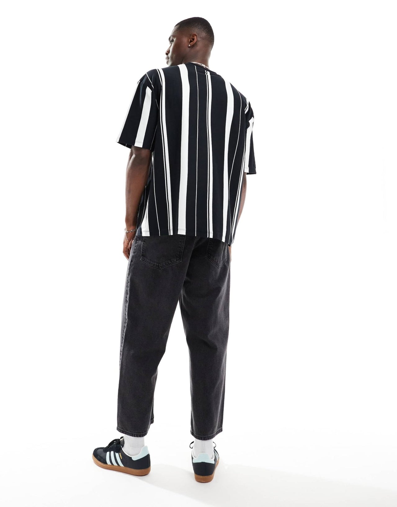 ASOS DESIGN oversized t-shirt in black and white stripe - ASOS Sample Sale EU Store