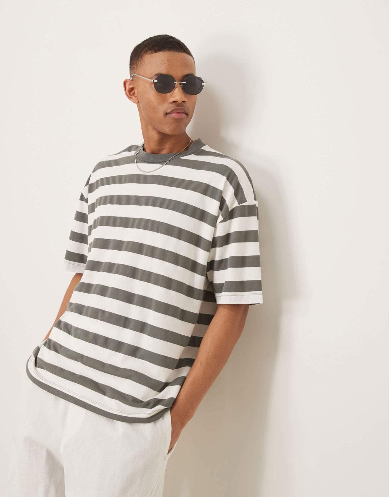 ASOS DESIGN oversized t-shirt in khaki and white stripe - ASOS Sample Sale EU Store