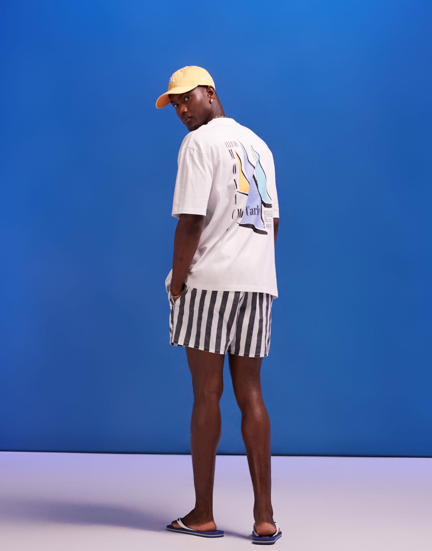 ASOS DESIGN oversized t-shirt in white with back yacht print - ASOS Sample Sale EU Store
