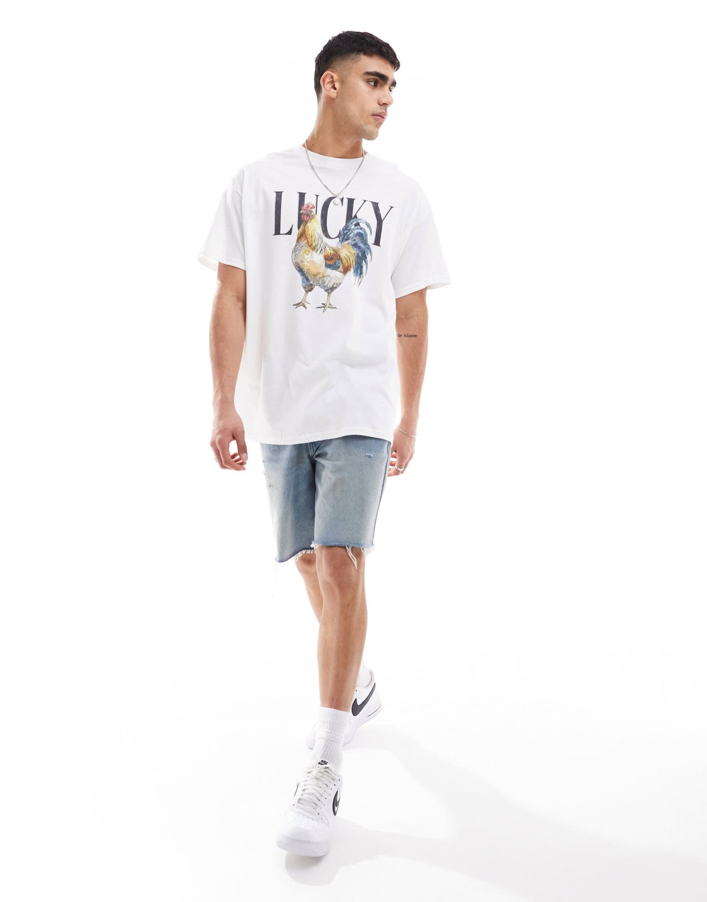 ASOS DESIGN oversized t-shirt in white with chicken print - ASOS Sample Sale EU Store