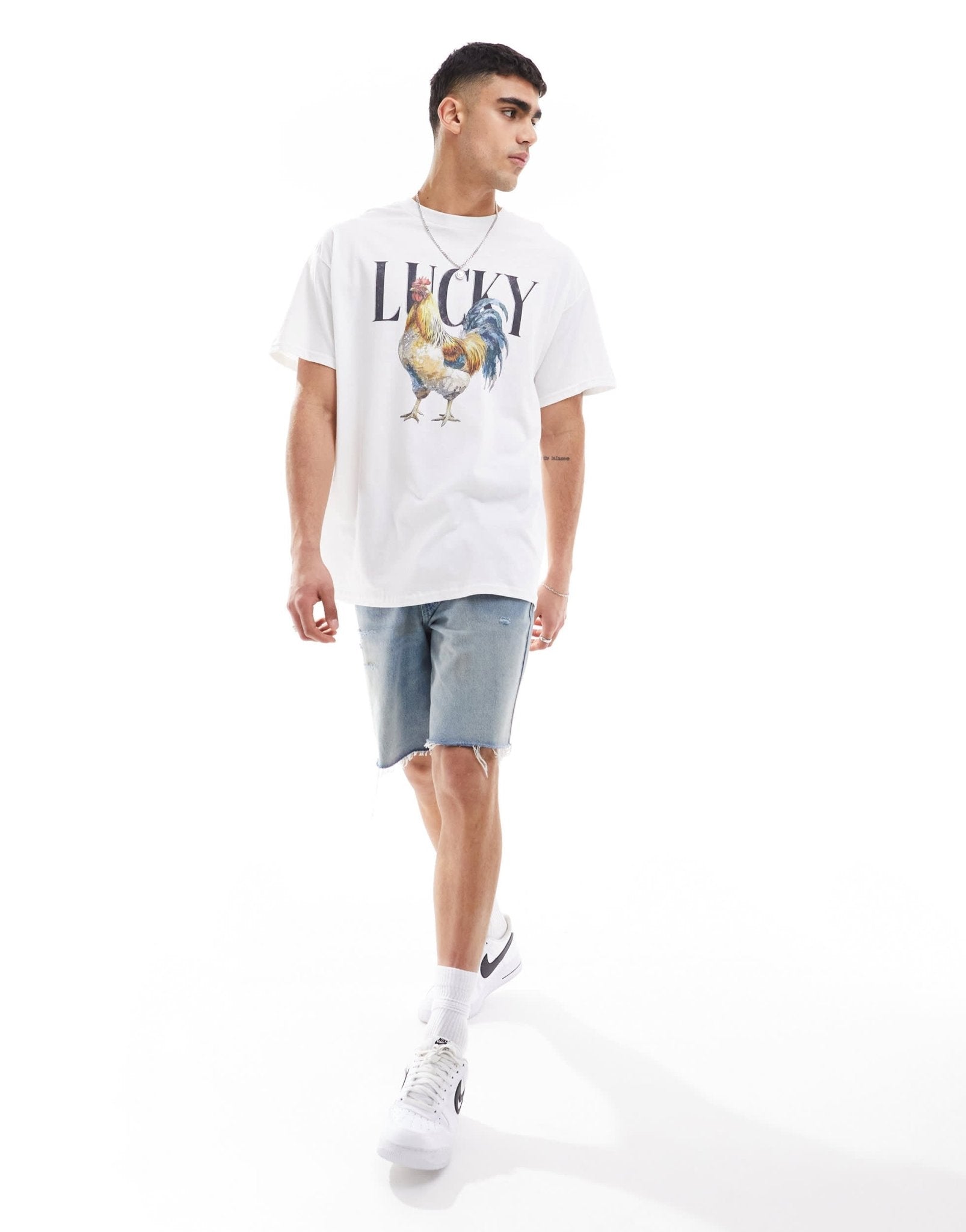 ASOS DESIGN oversized t-shirt in white with chicken print - ASOS Sample Sale EU Store