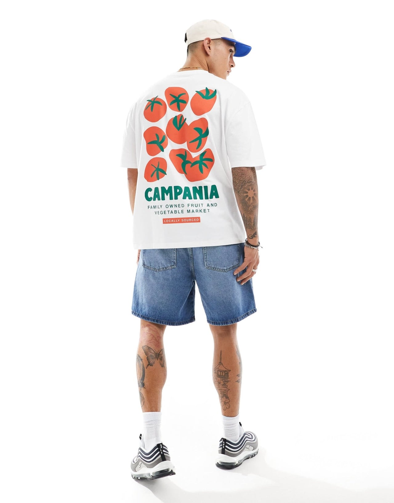ASOS DESIGN oversized t-shirt in white with tomatoes back print - ASOS Sample Sale EU Store