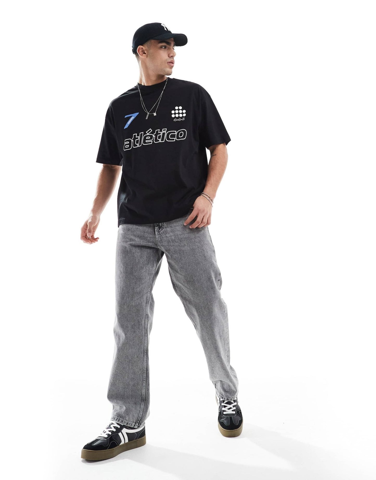 ASOS DESIGN oversized t-shirt with sports graphic in black - ASOS Sample Sale EU Store