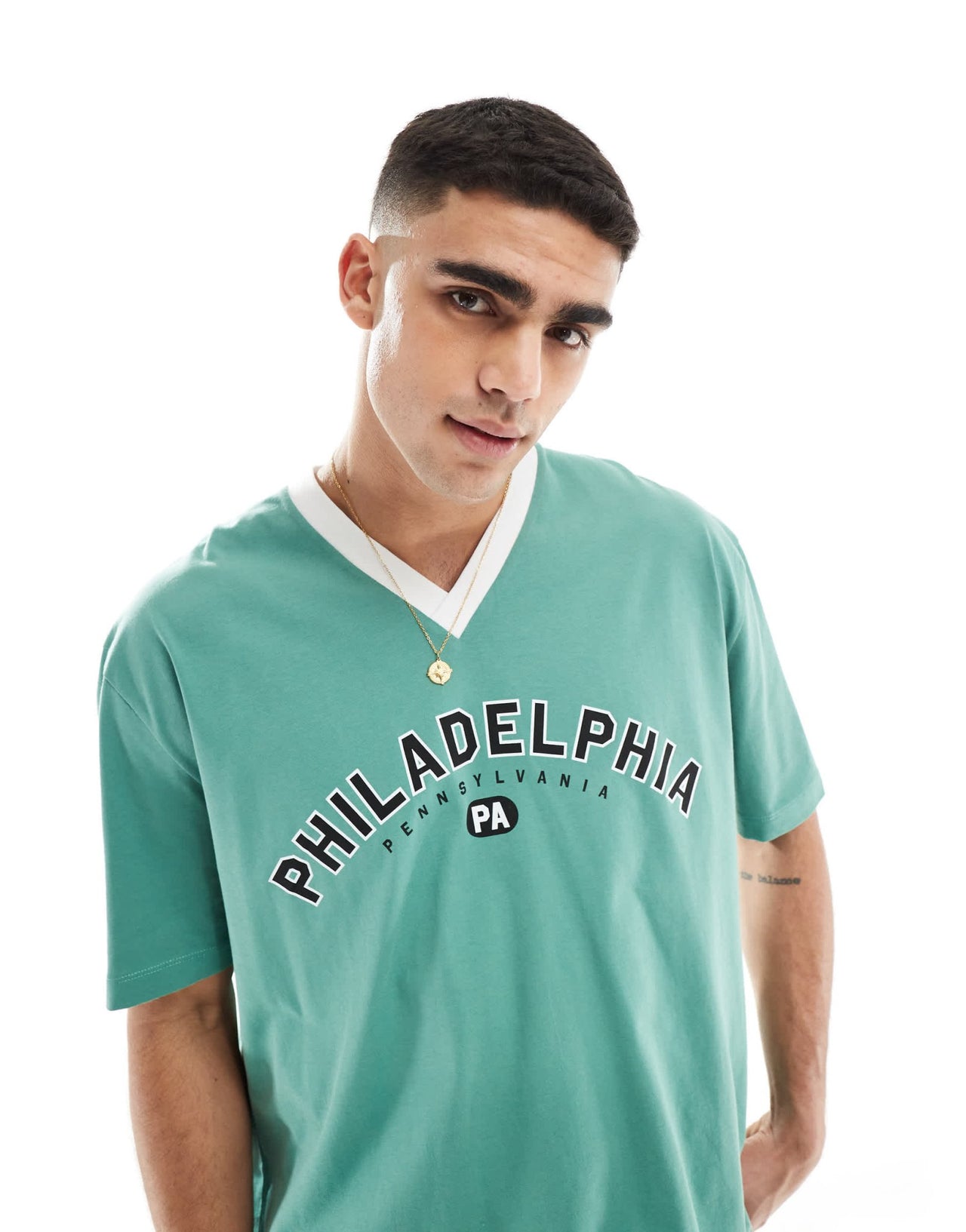ASOS DESIGN oversized t-shirt with v - neck in green with Philadelphia print - ASOS Sample Sale EU Store